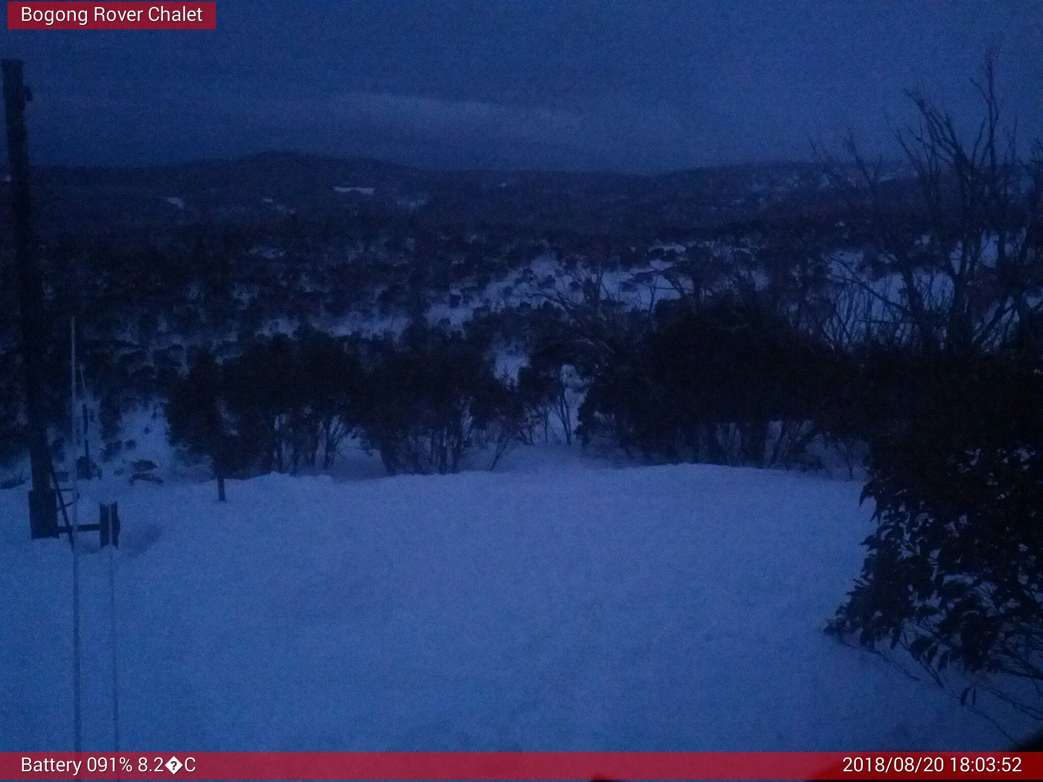 Bogong Web Cam 6:03pm Monday 20th of August 2018