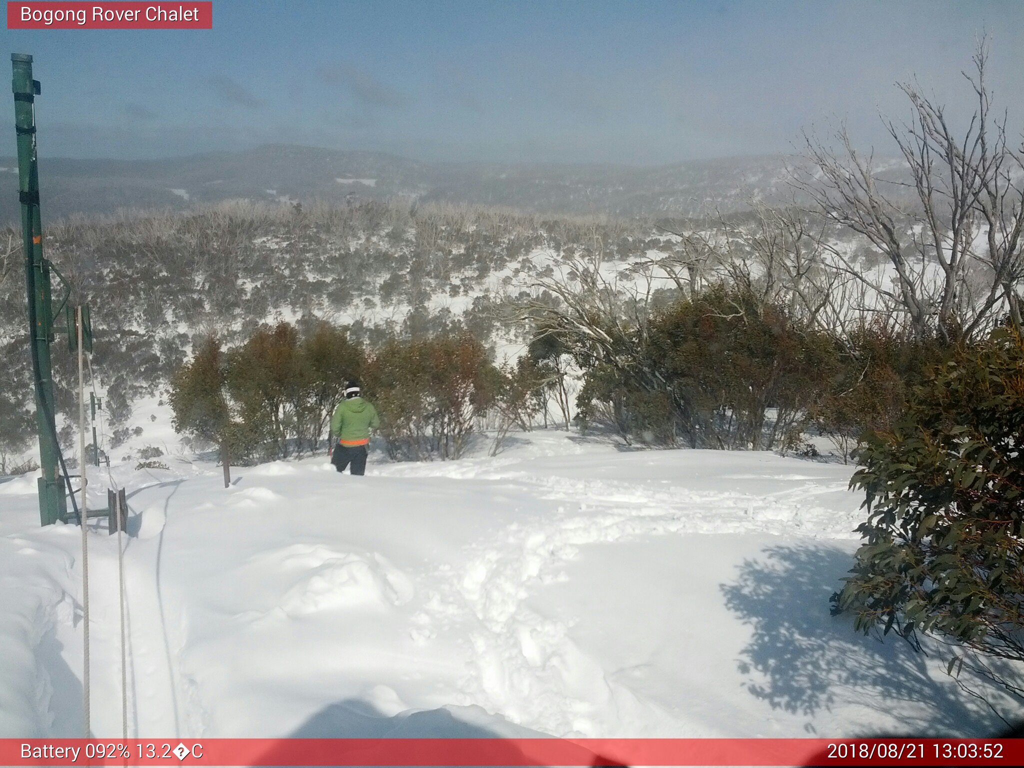 Bogong Web Cam 1:03pm Tuesday 21st of August 2018