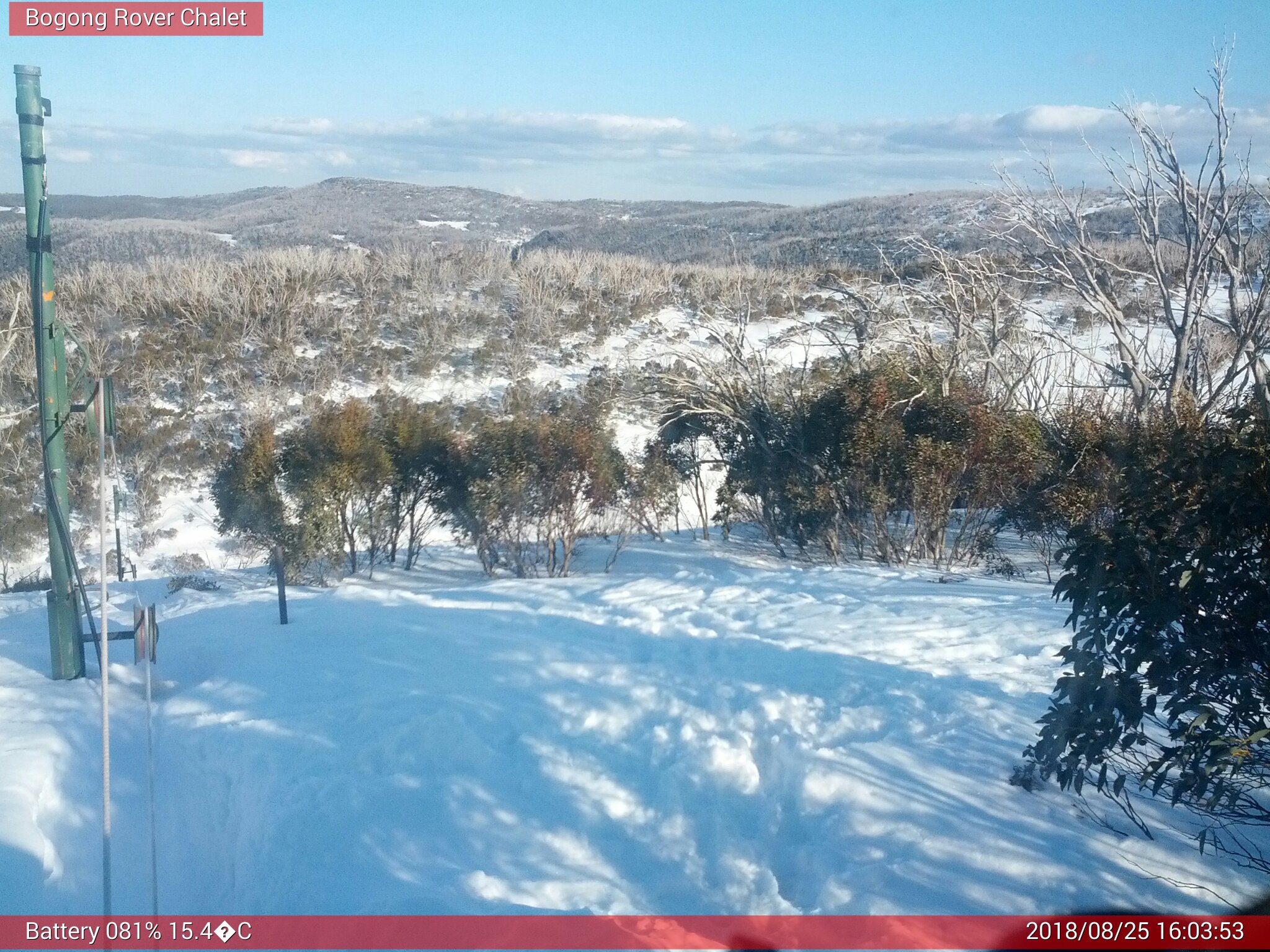 Bogong Web Cam 4:03pm Saturday 25th of August 2018