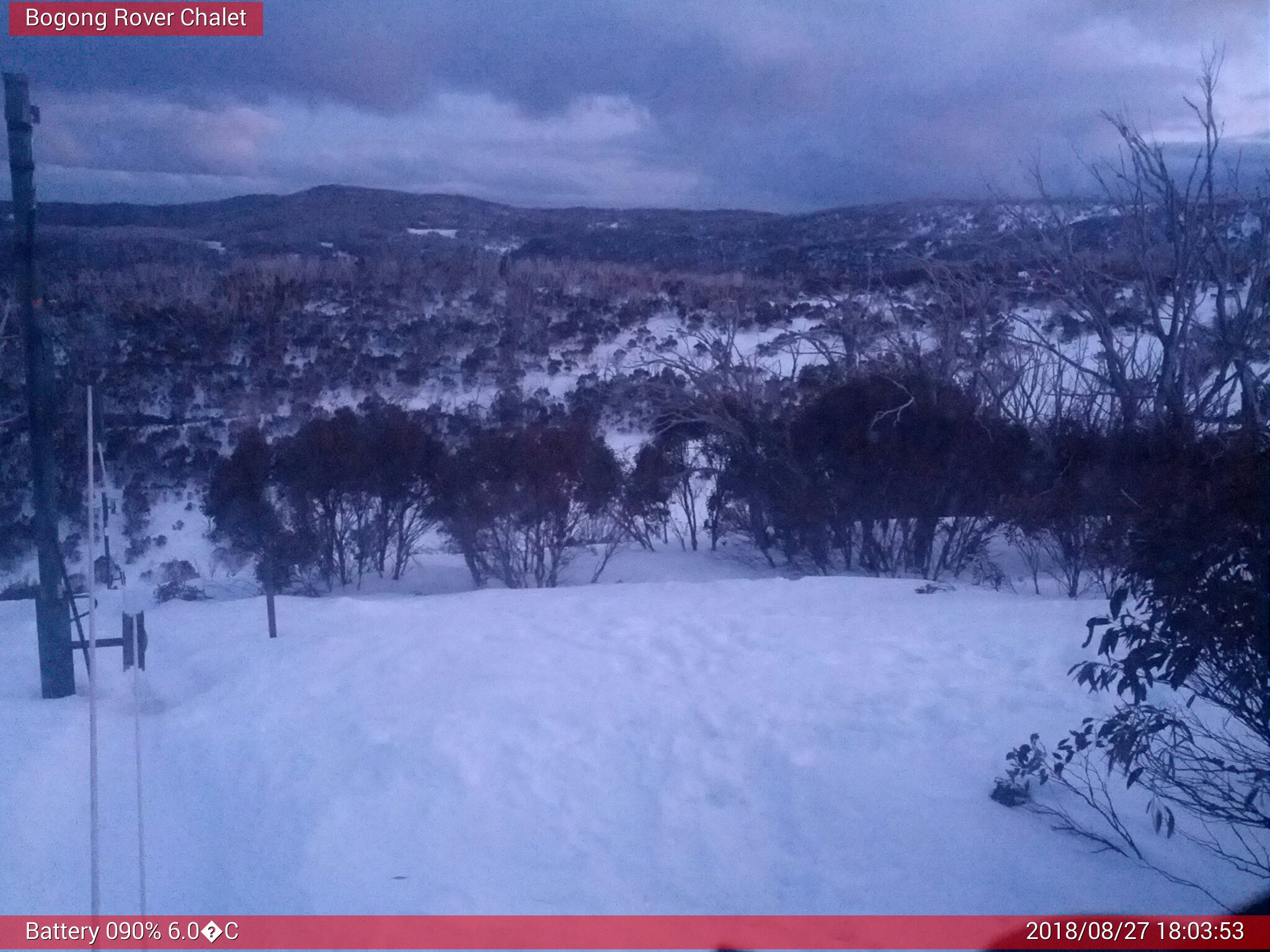 Bogong Web Cam 6:03pm Monday 27th of August 2018