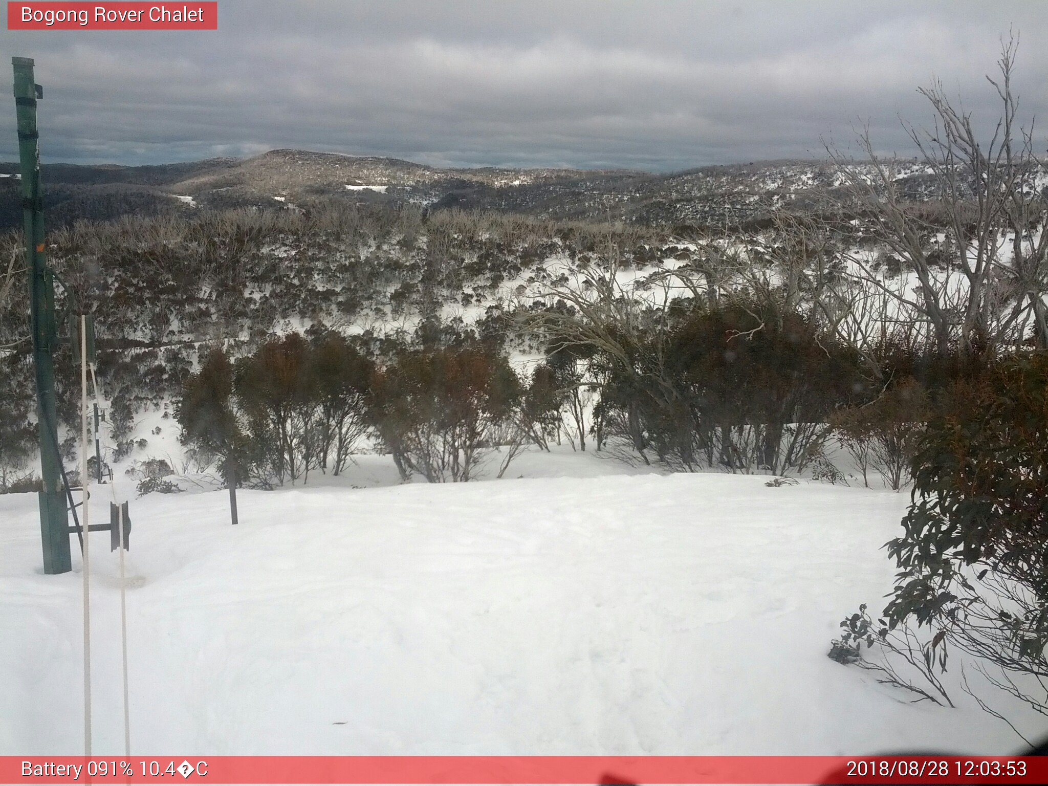 Bogong Web Cam 12:03pm Tuesday 28th of August 2018