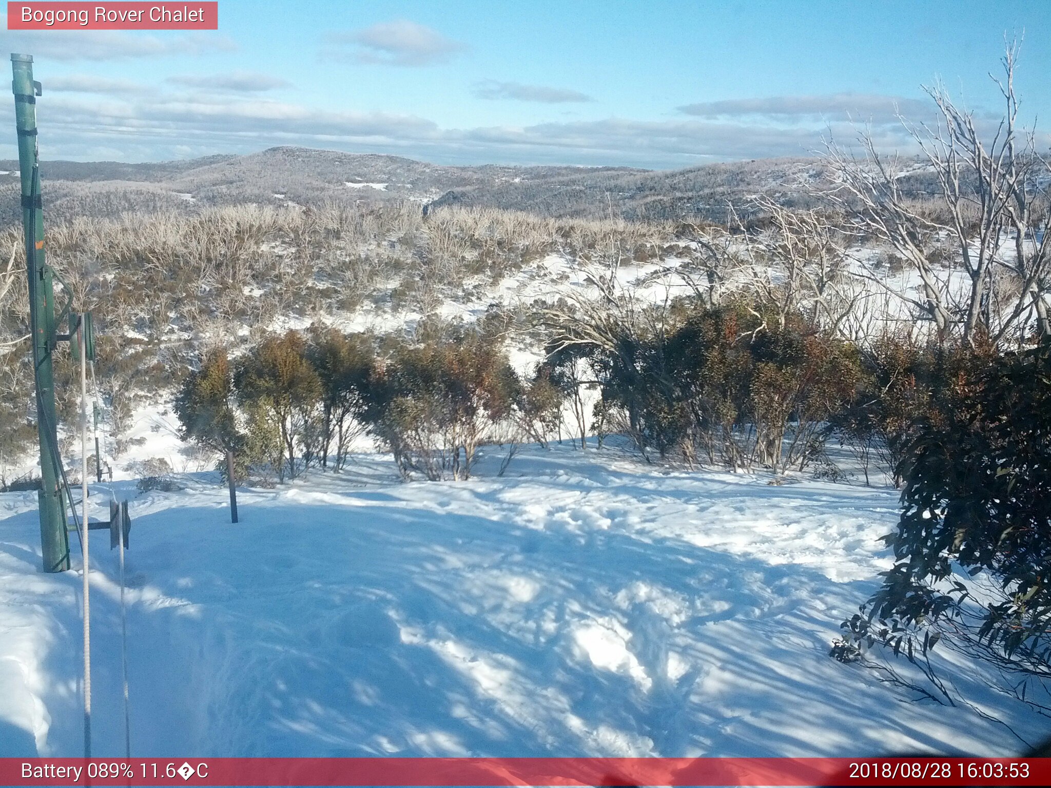 Bogong Web Cam 4:03pm Tuesday 28th of August 2018