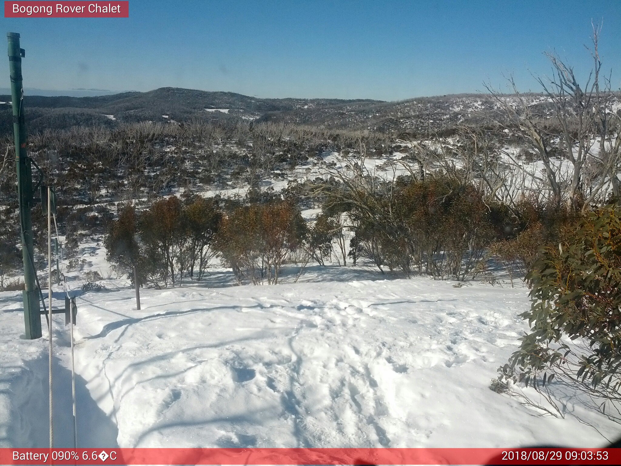 Bogong Web Cam 9:03am Wednesday 29th of August 2018