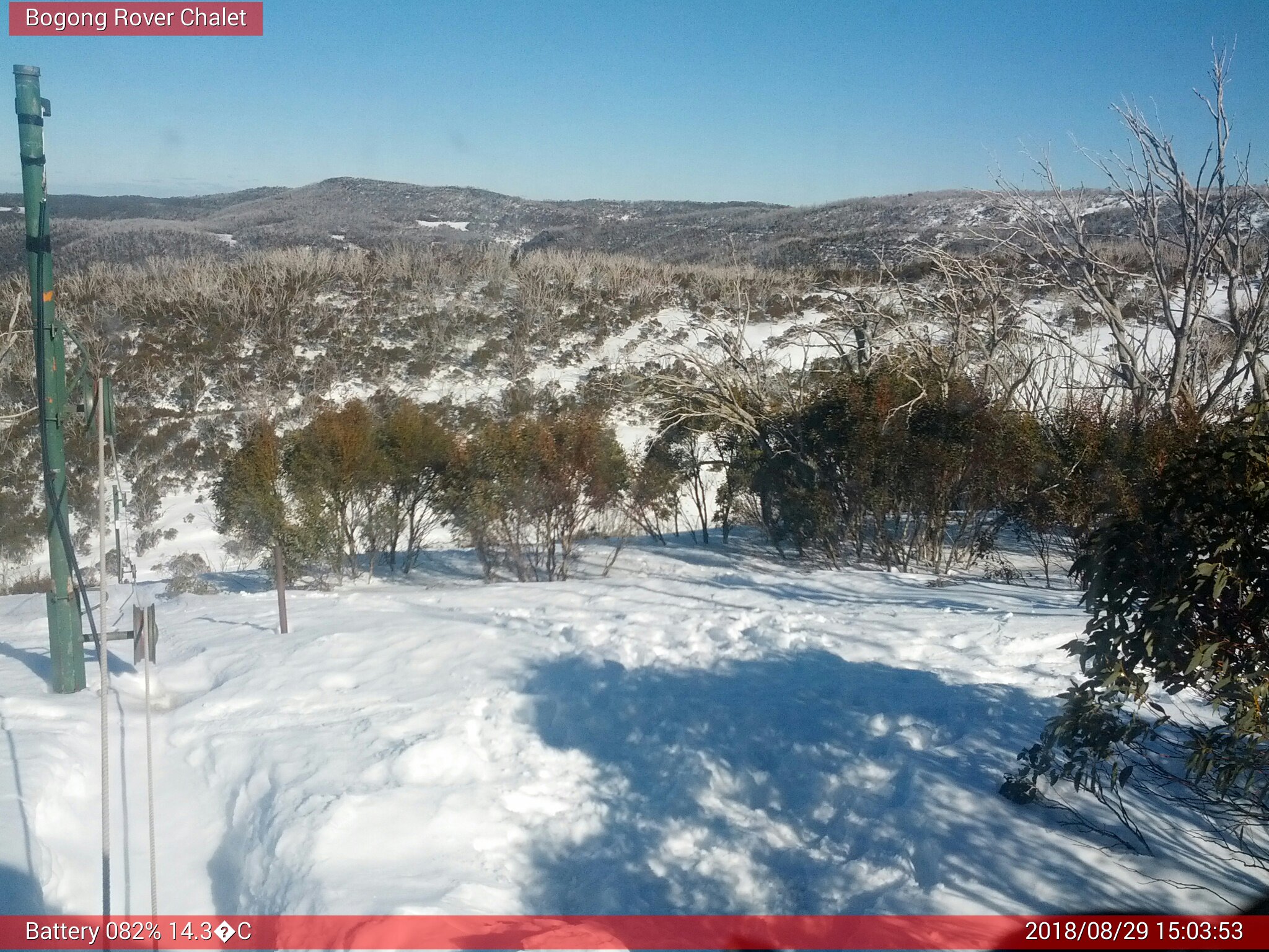 Bogong Web Cam 3:03pm Wednesday 29th of August 2018