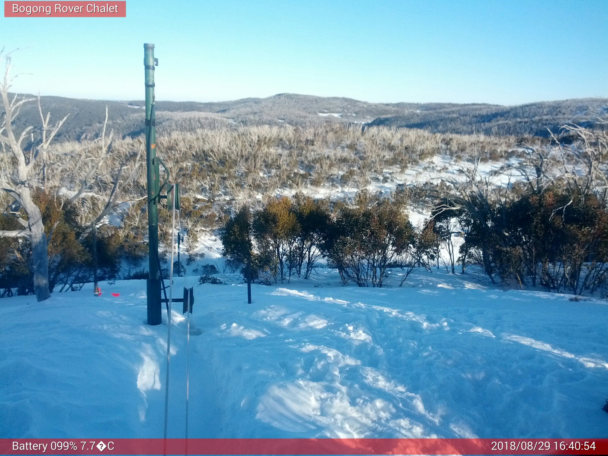 Bogong Web Cam 4:40pm Wednesday 29th of August 2018