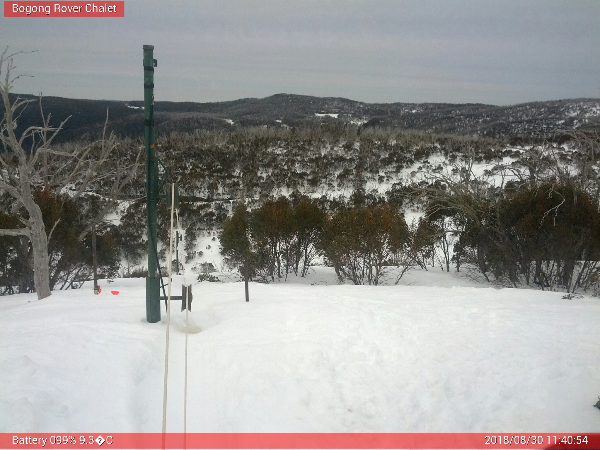 Bogong Web Cam 11:40am Thursday 30th of August 2018