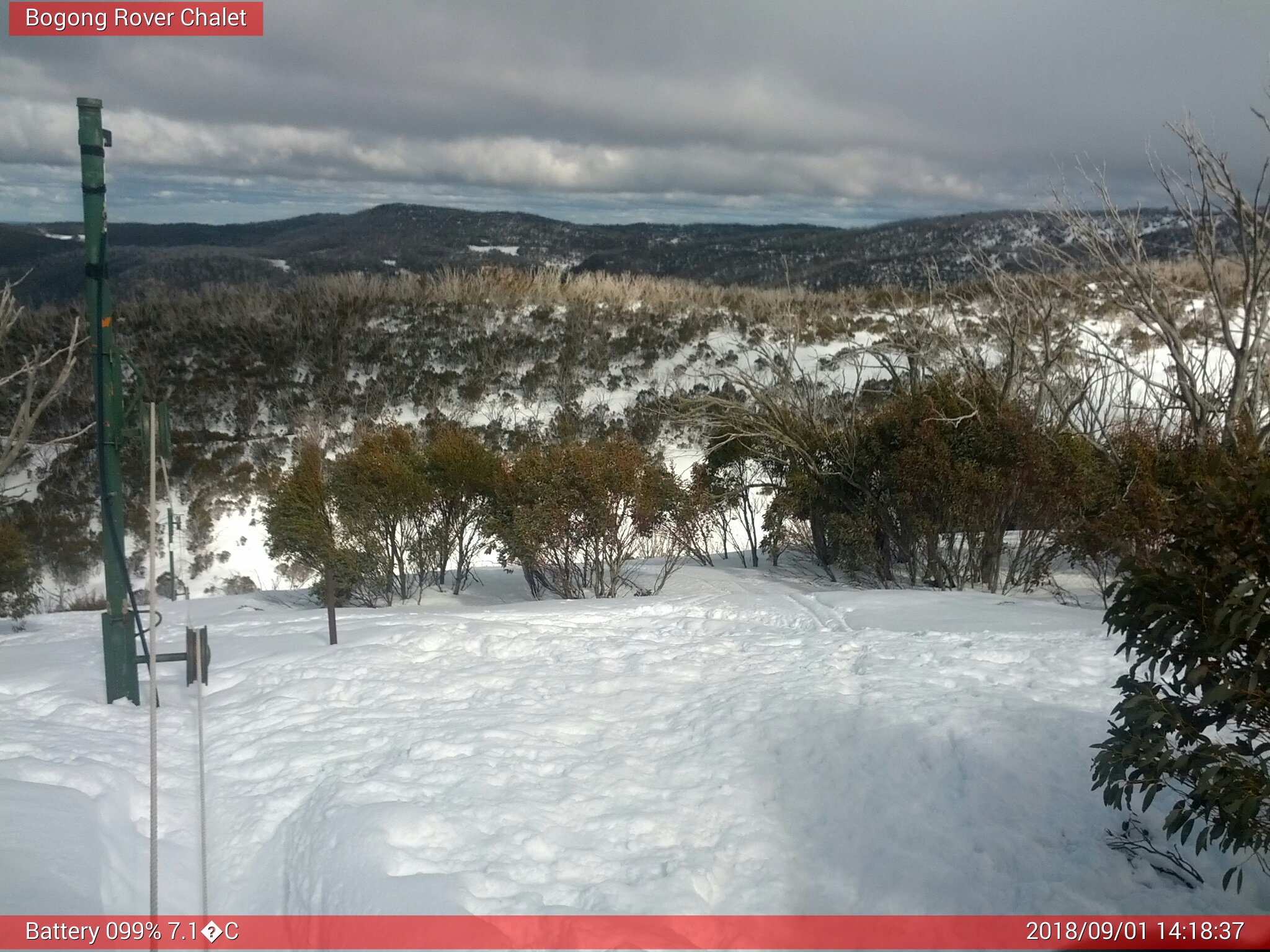 Bogong Web Cam 2:18pm Saturday 1st of September 2018