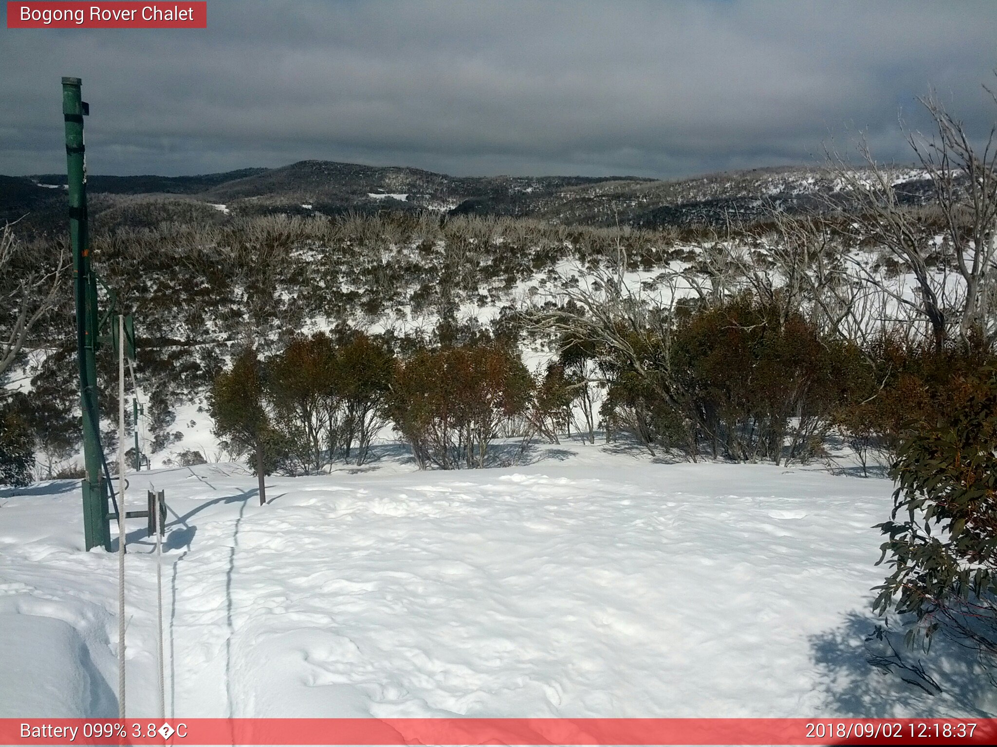 Bogong Web Cam 12:18pm Sunday 2nd of September 2018