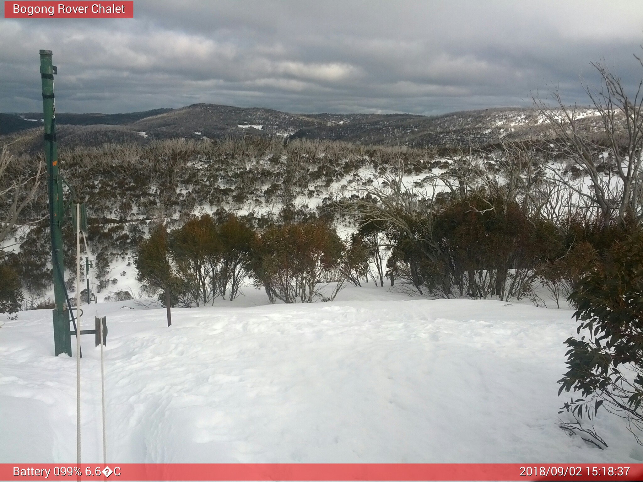 Bogong Web Cam 3:18pm Sunday 2nd of September 2018