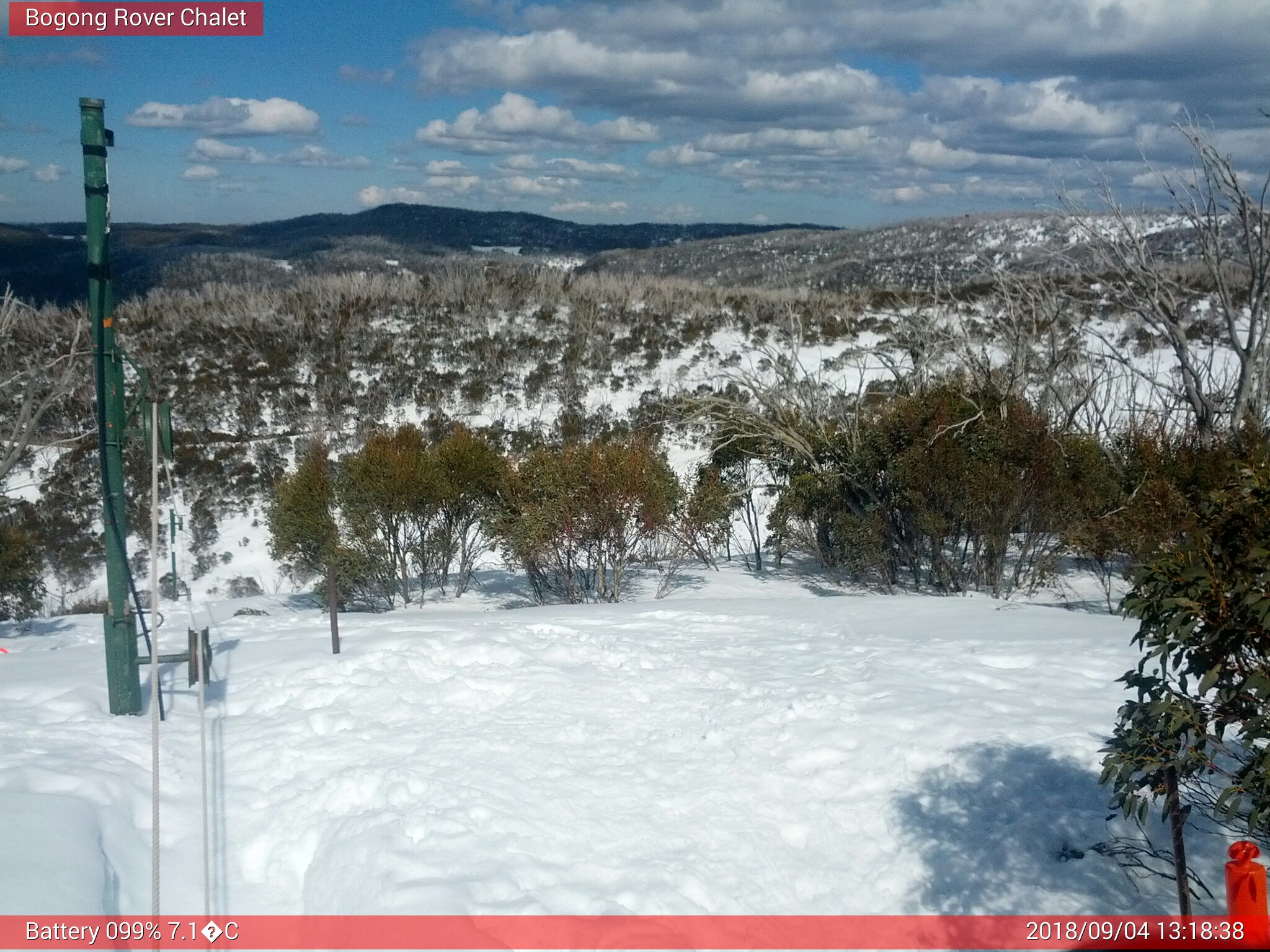 Bogong Web Cam 1:18pm Tuesday 4th of September 2018