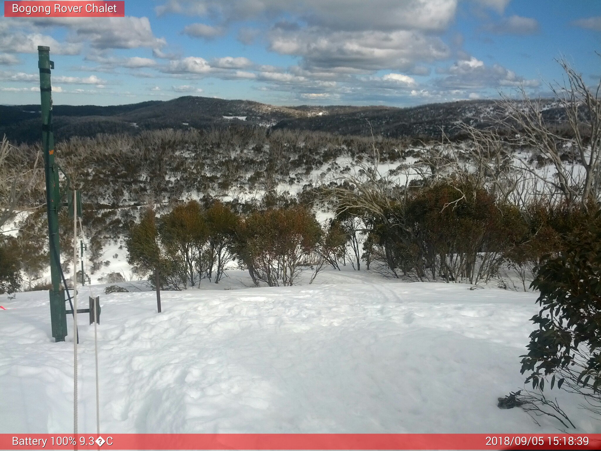 Bogong Web Cam 3:18pm Wednesday 5th of September 2018