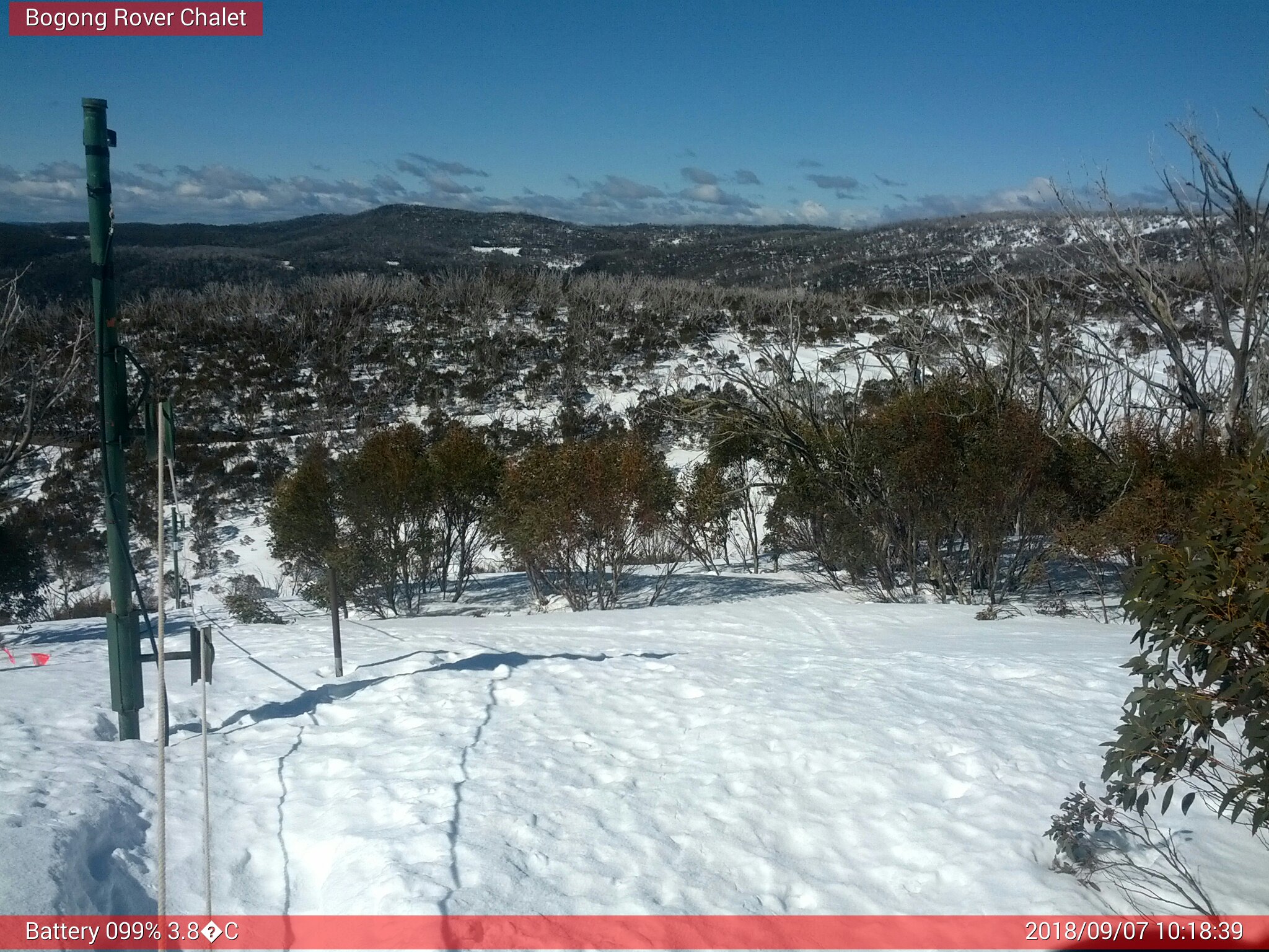 Bogong Web Cam 10:18am Friday 7th of September 2018