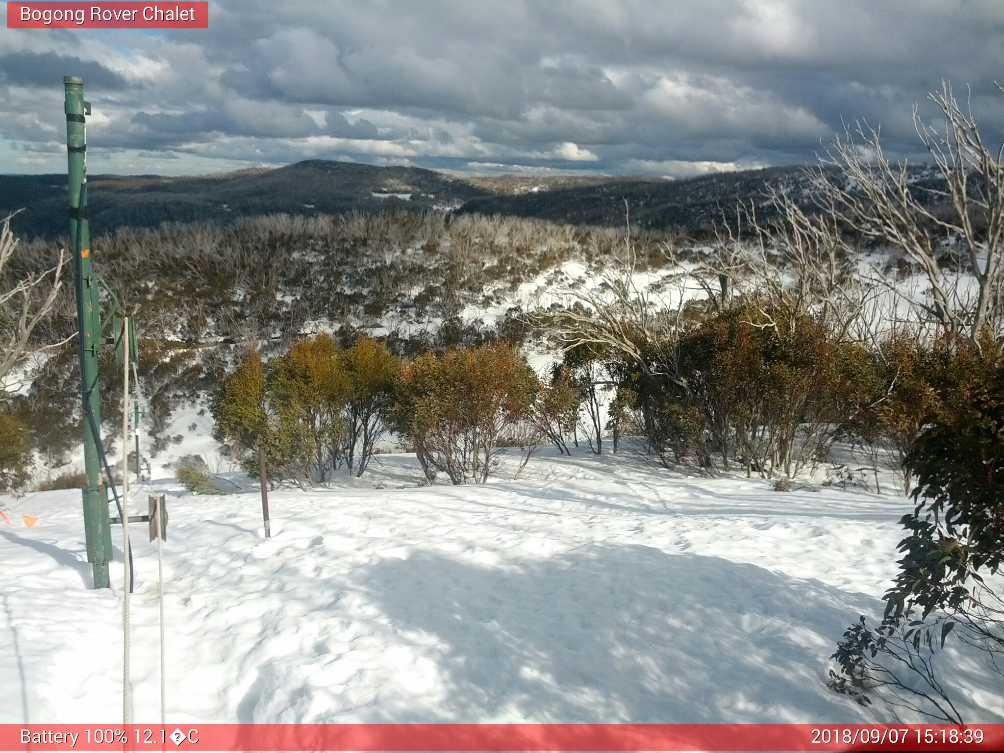 Bogong Web Cam 3:18pm Friday 7th of September 2018