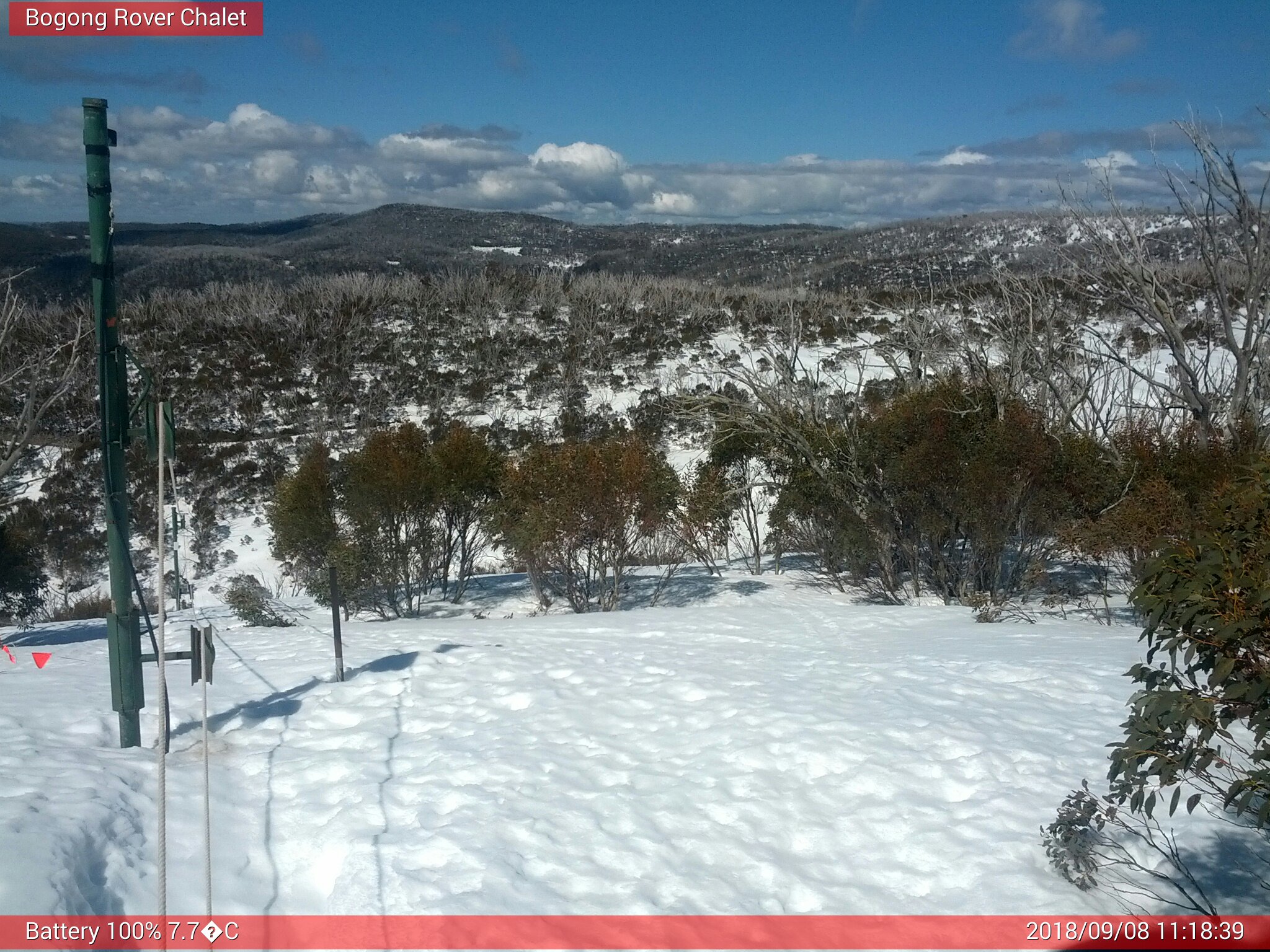 Bogong Web Cam 11:18am Saturday 8th of September 2018