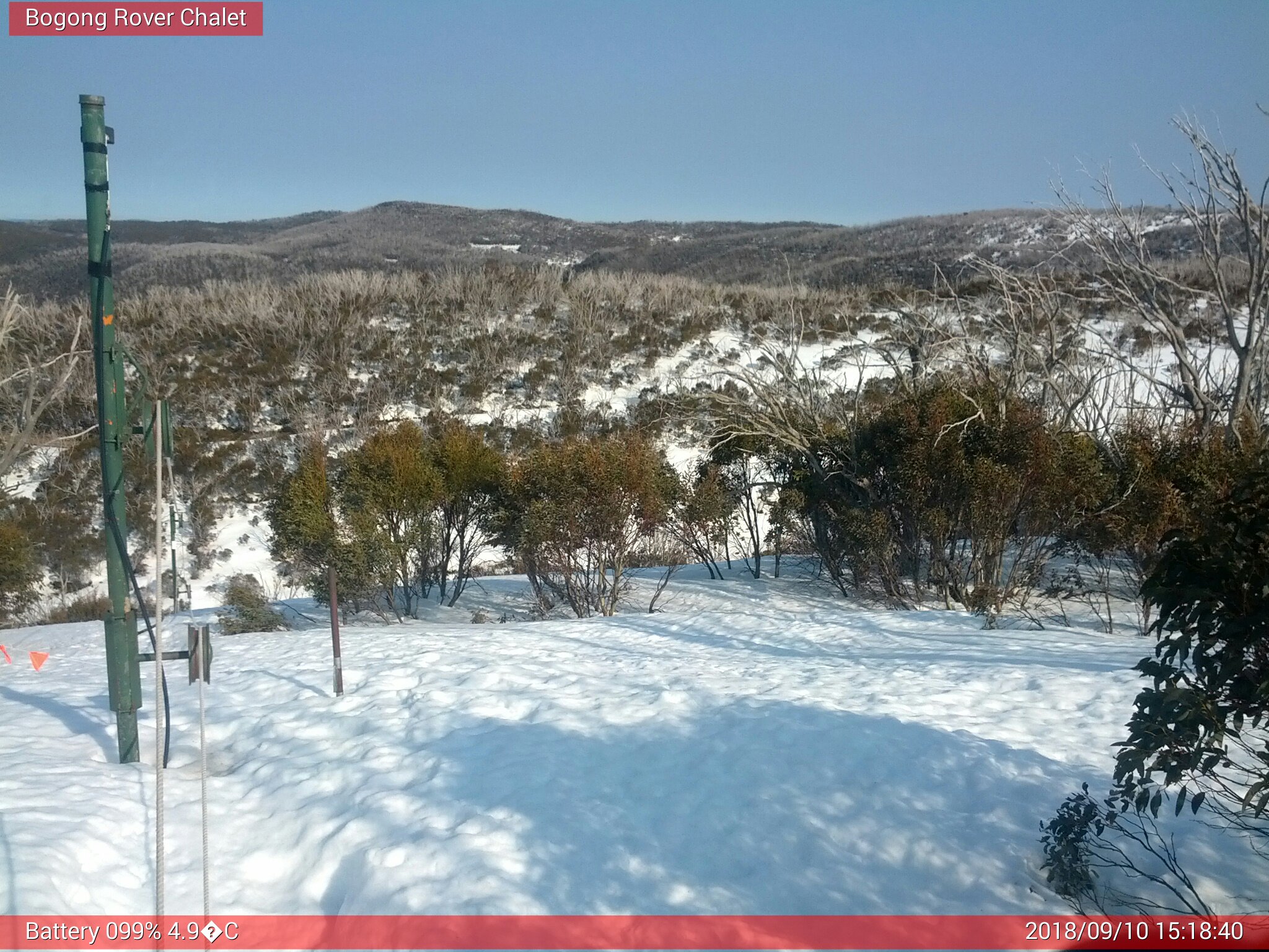 Bogong Web Cam 3:18pm Monday 10th of September 2018