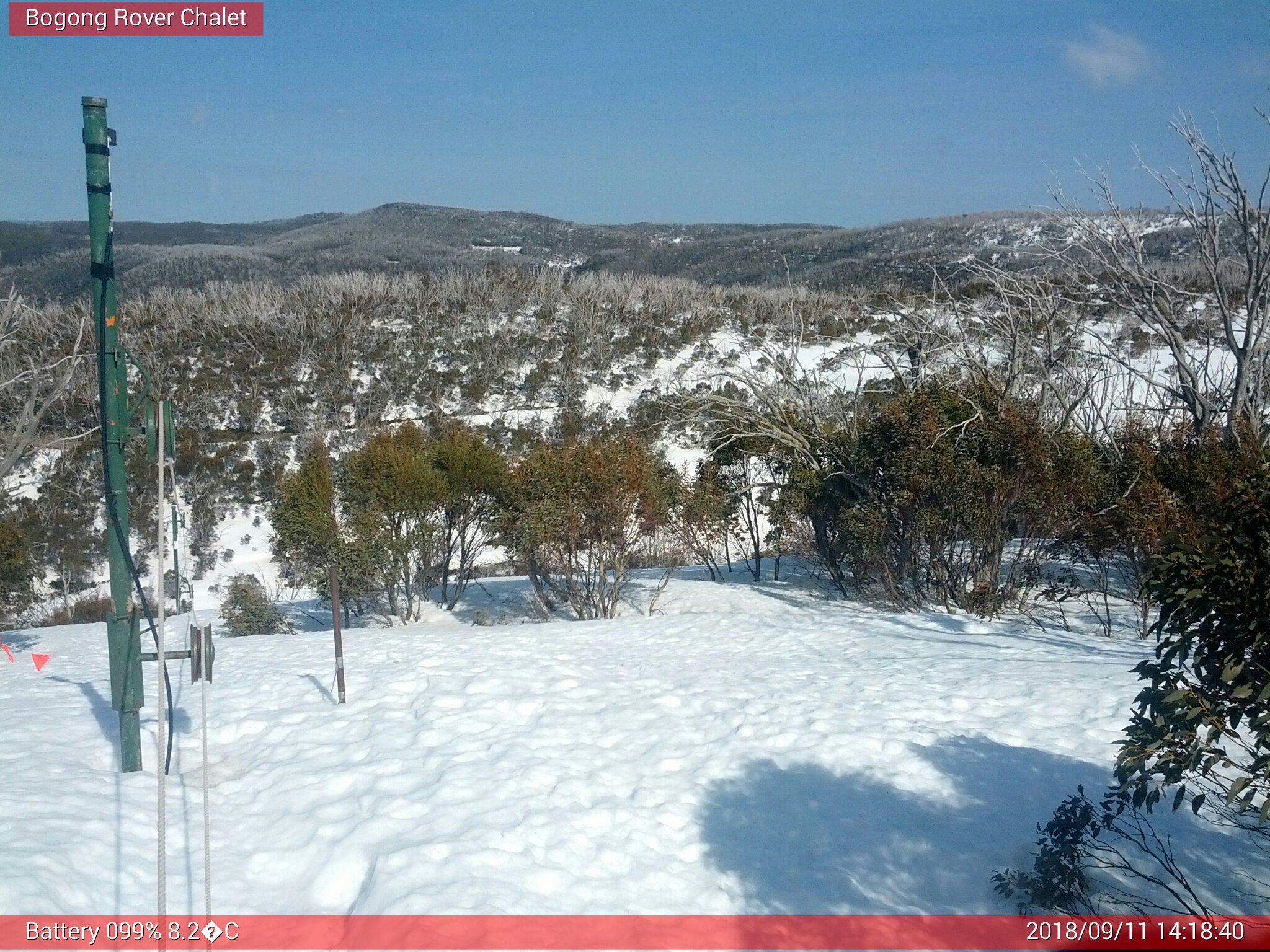 Bogong Web Cam 2:18pm Tuesday 11th of September 2018