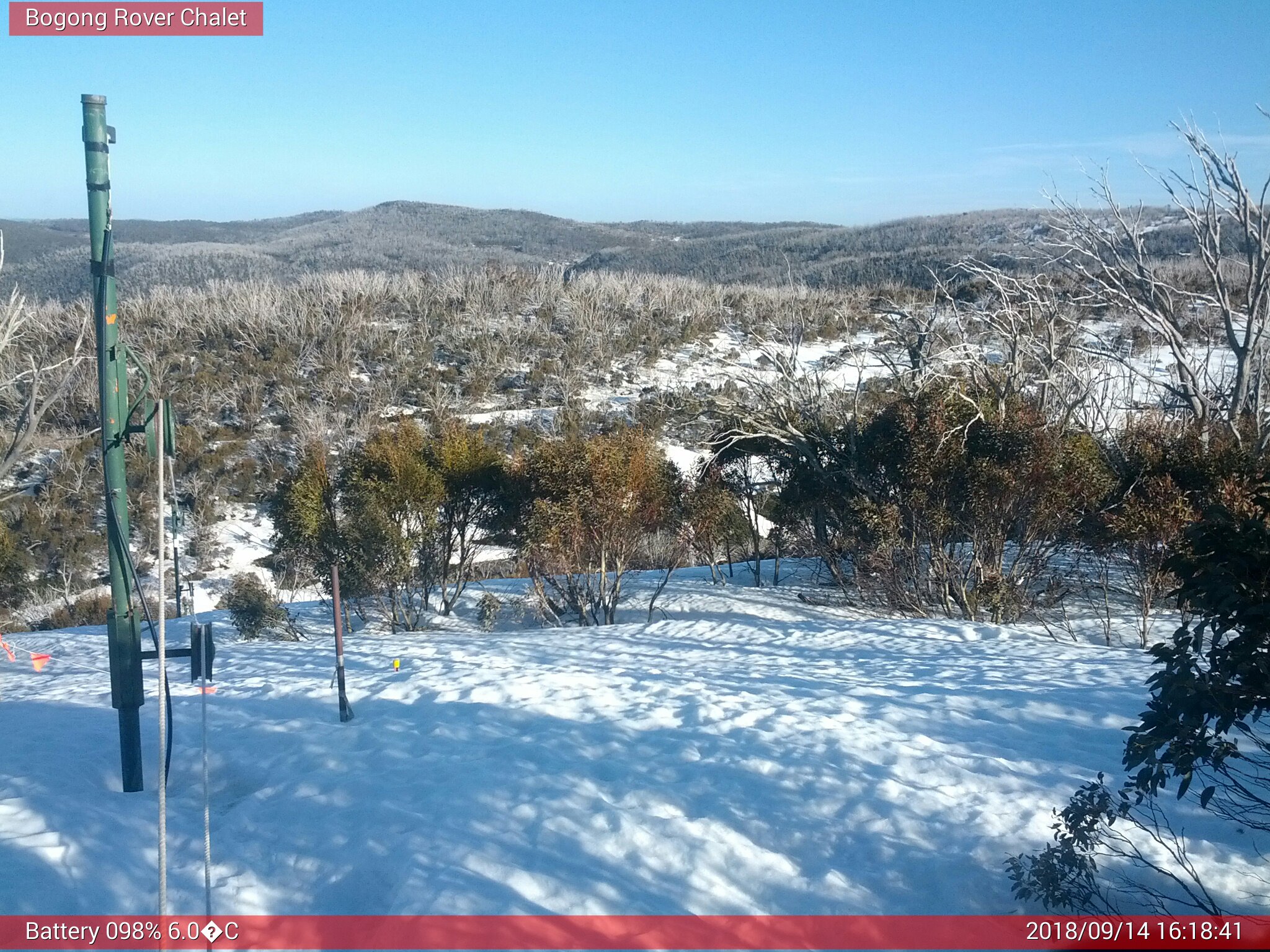 Bogong Web Cam 4:18pm Friday 14th of September 2018