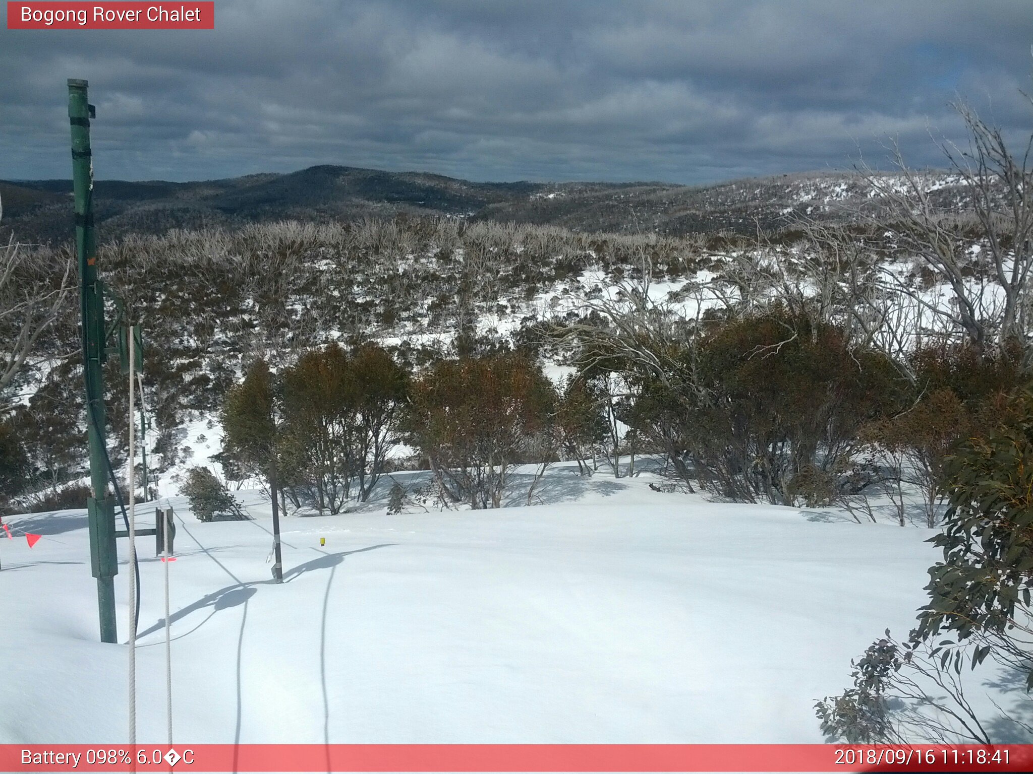 Bogong Web Cam 11:18am Sunday 16th of September 2018