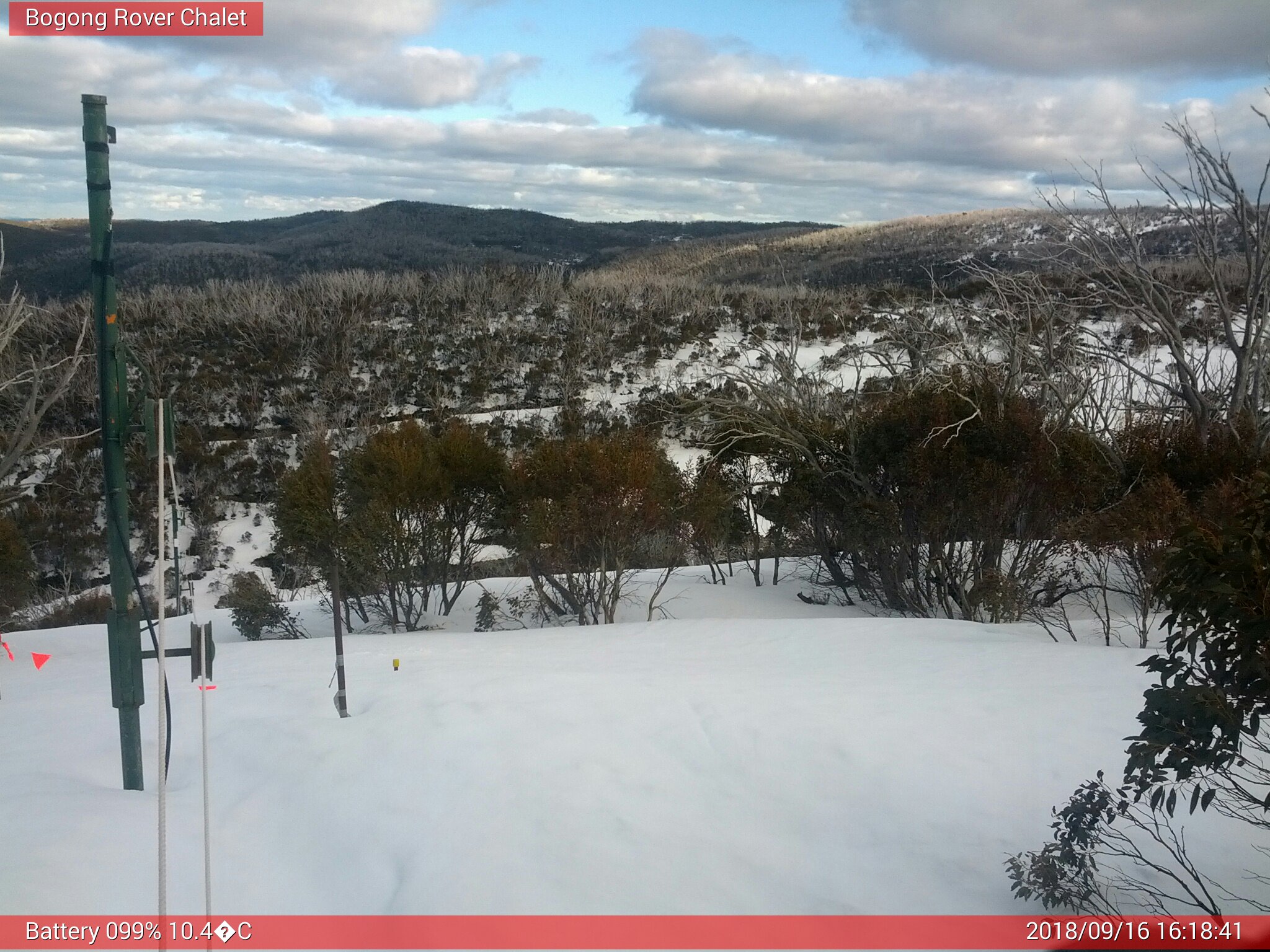 Bogong Web Cam 4:18pm Sunday 16th of September 2018