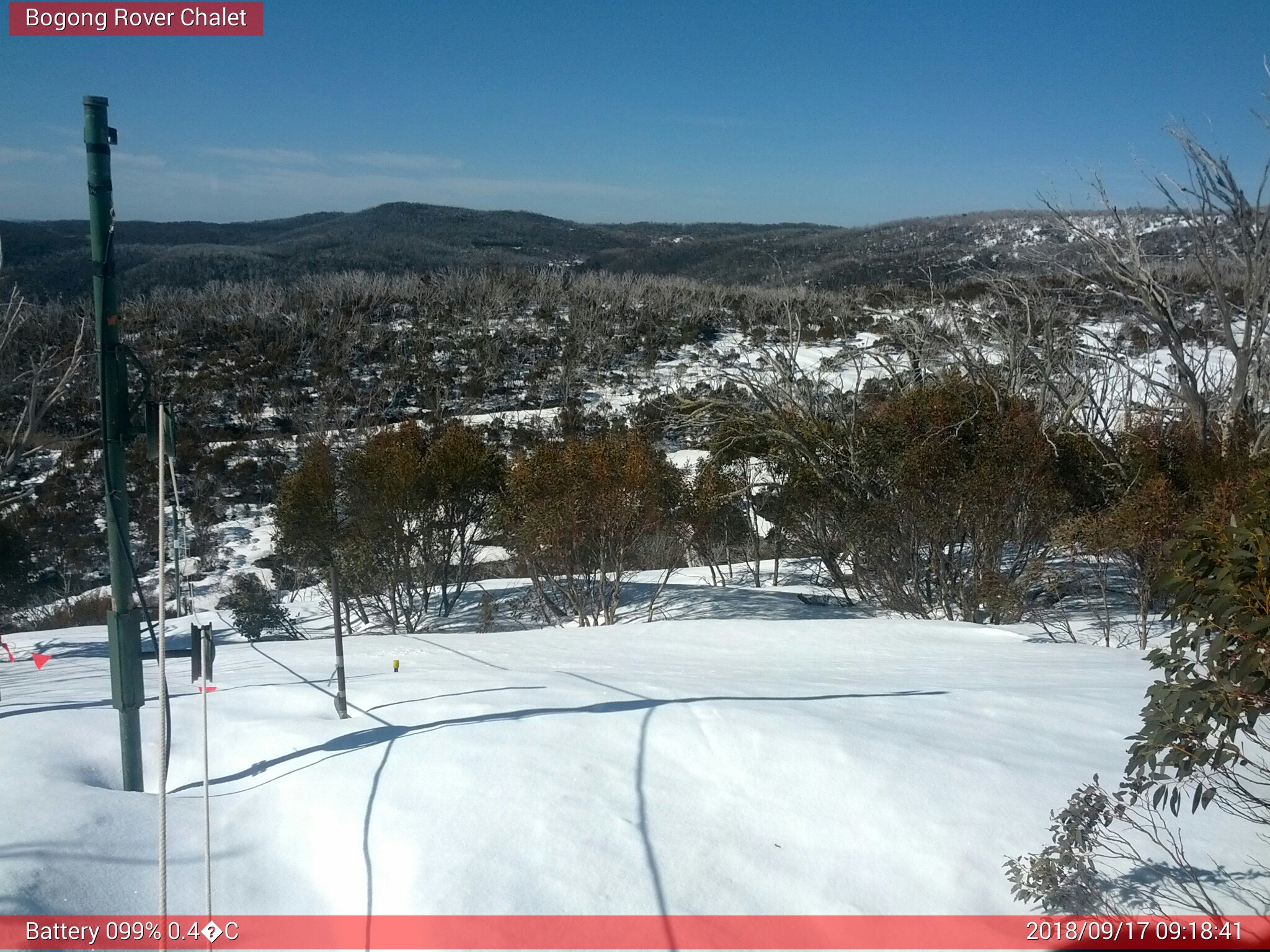 Bogong Web Cam 9:18am Monday 17th of September 2018