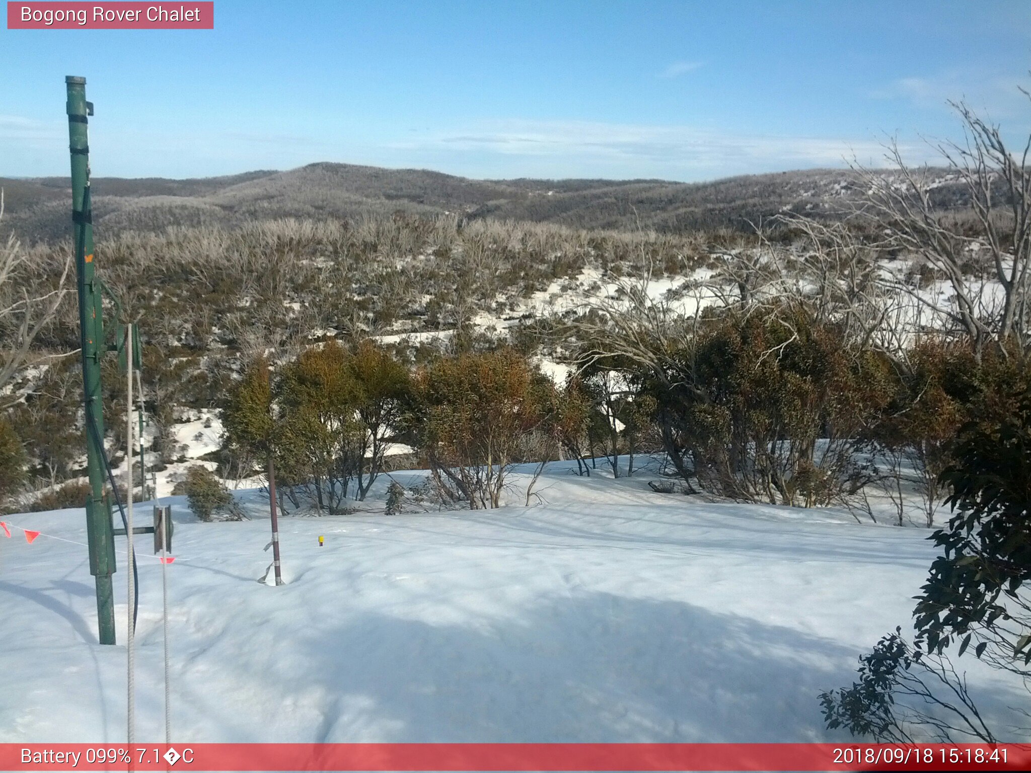 Bogong Web Cam 3:18pm Tuesday 18th of September 2018