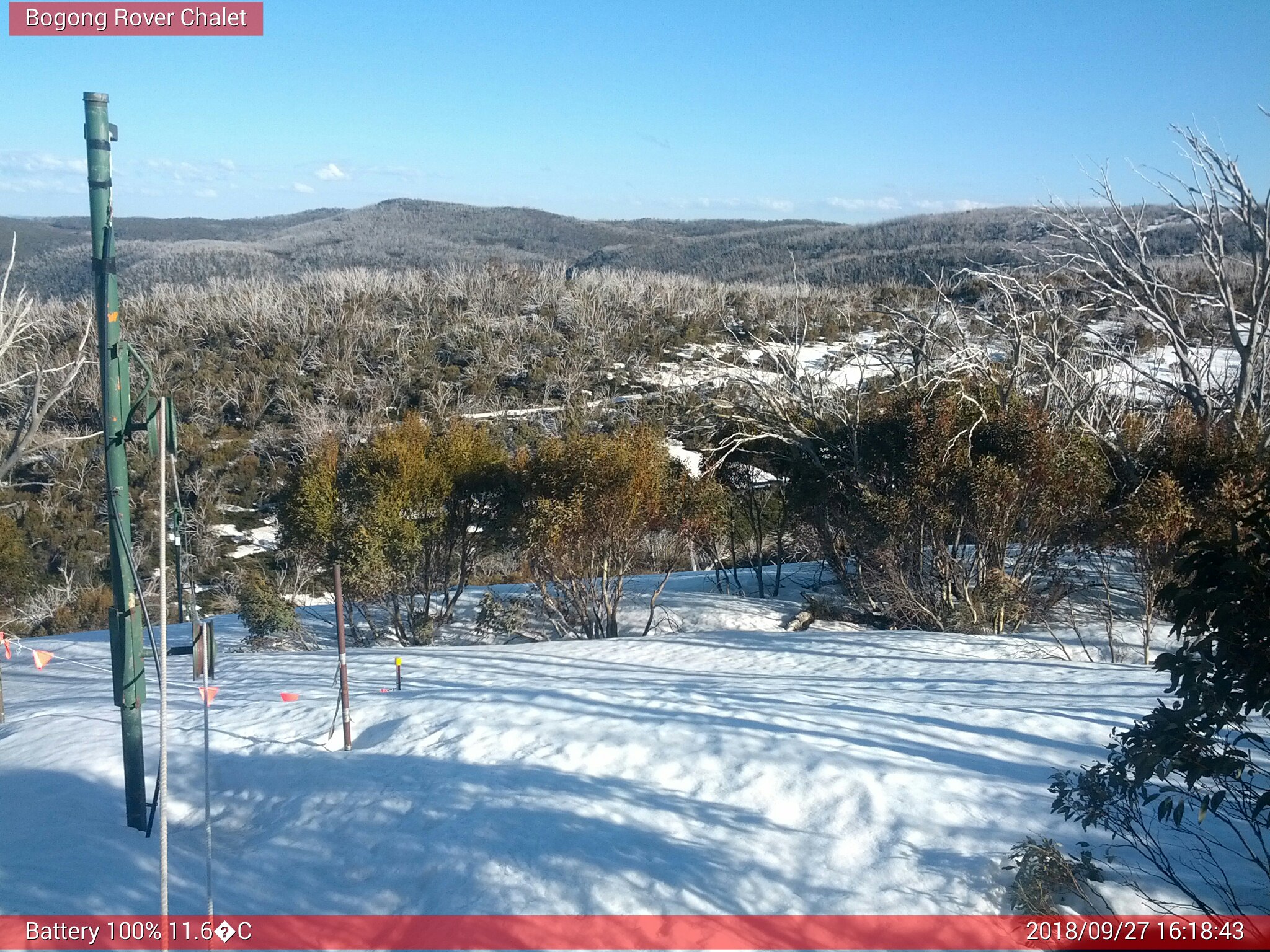 Bogong Web Cam 4:18pm Thursday 27th of September 2018