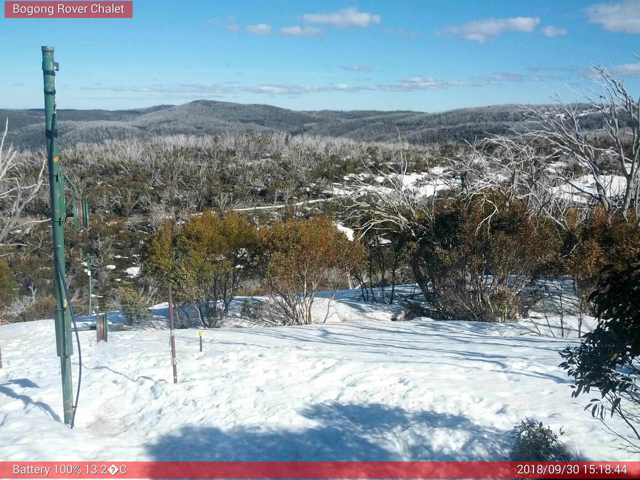 Bogong Web Cam 3:18pm Sunday 30th of September 2018