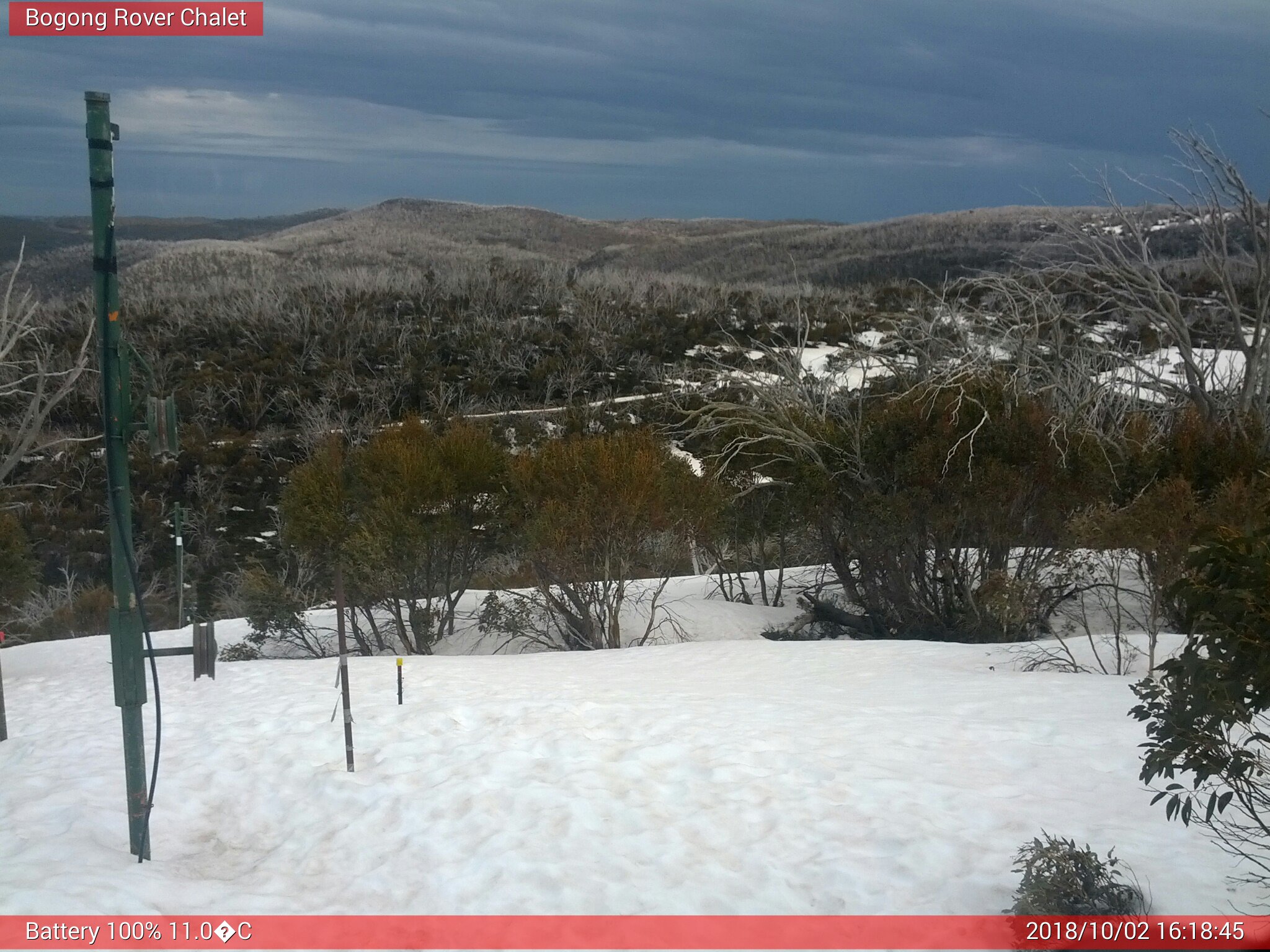 Bogong Web Cam 4:18pm Tuesday 2nd of October 2018