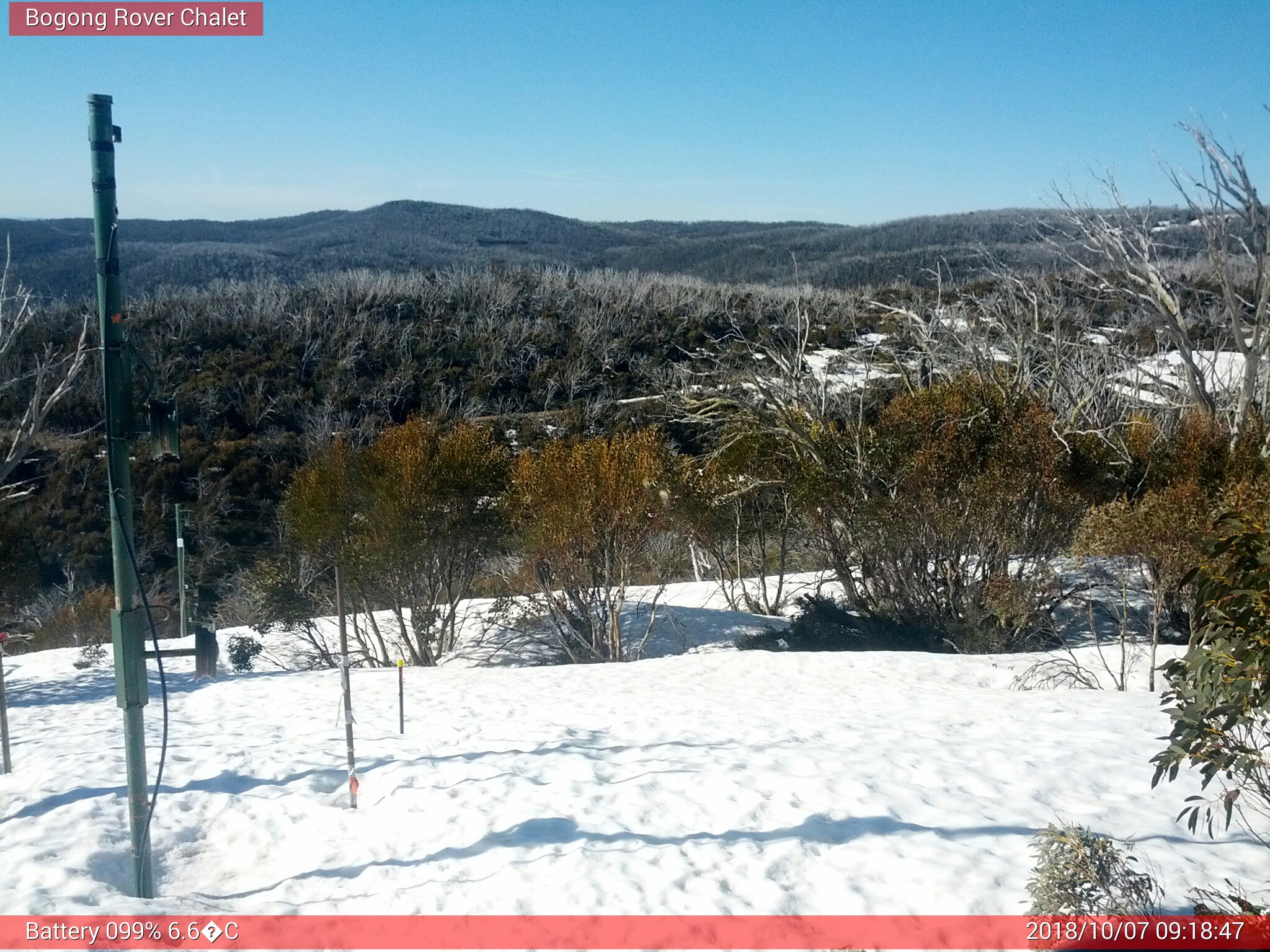 Bogong Web Cam 9:18am Sunday 7th of October 2018