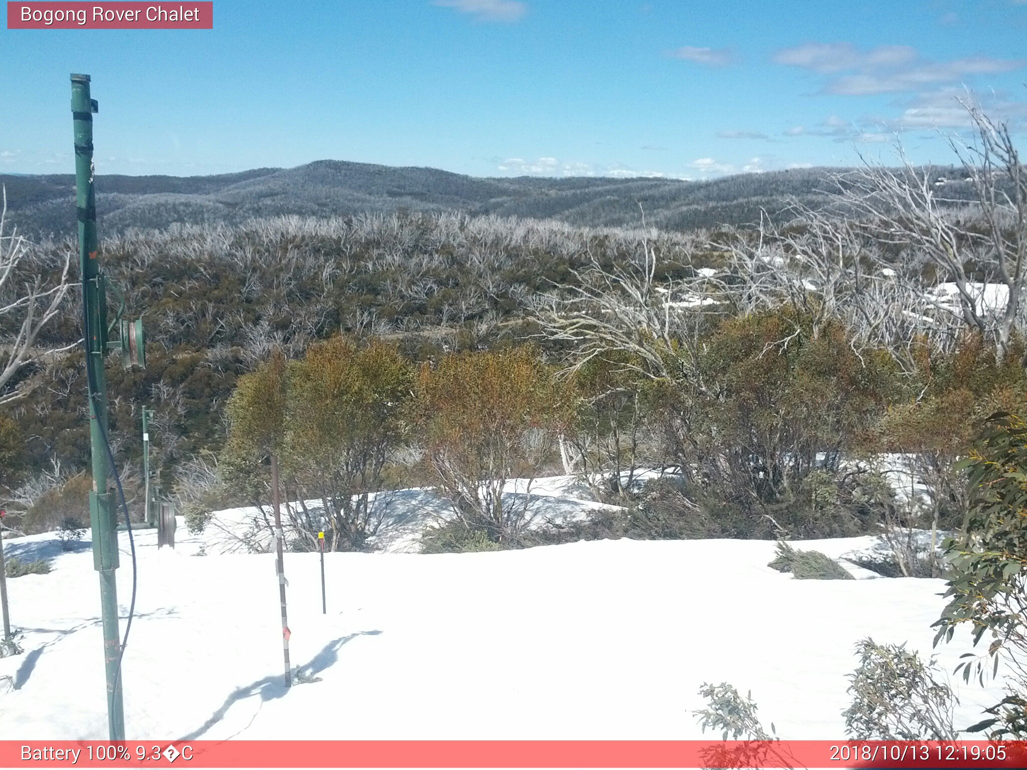 Bogong Web Cam 12:19pm Saturday 13th of October 2018