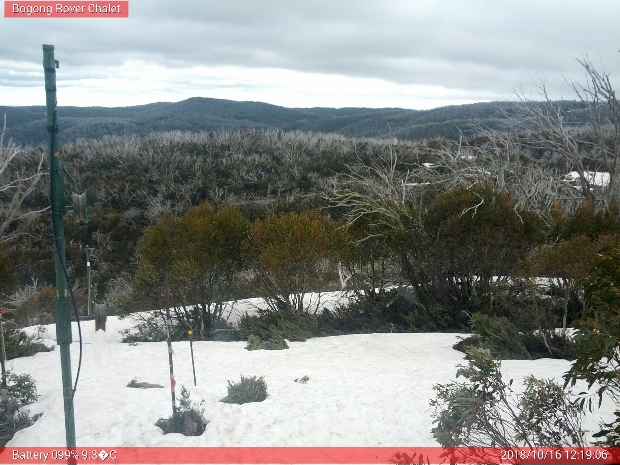 Bogong Web Cam 12:19pm Tuesday 16th of October 2018