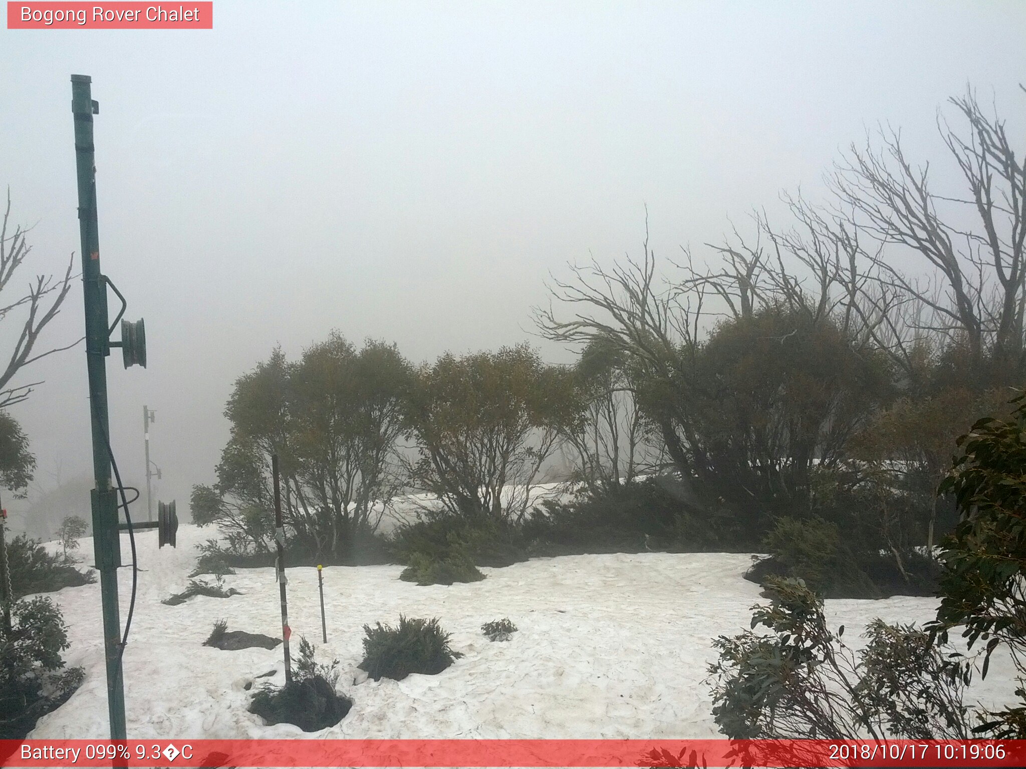 Bogong Web Cam 10:19am Wednesday 17th of October 2018