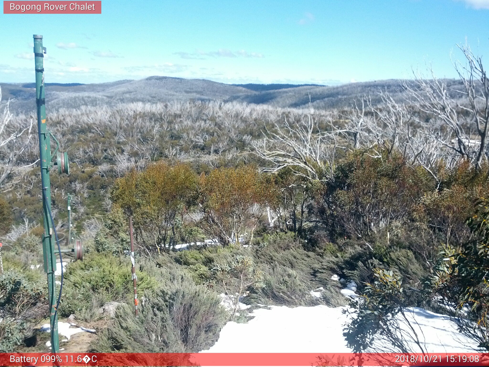 Bogong Web Cam 3:19pm Sunday 21st of October 2018