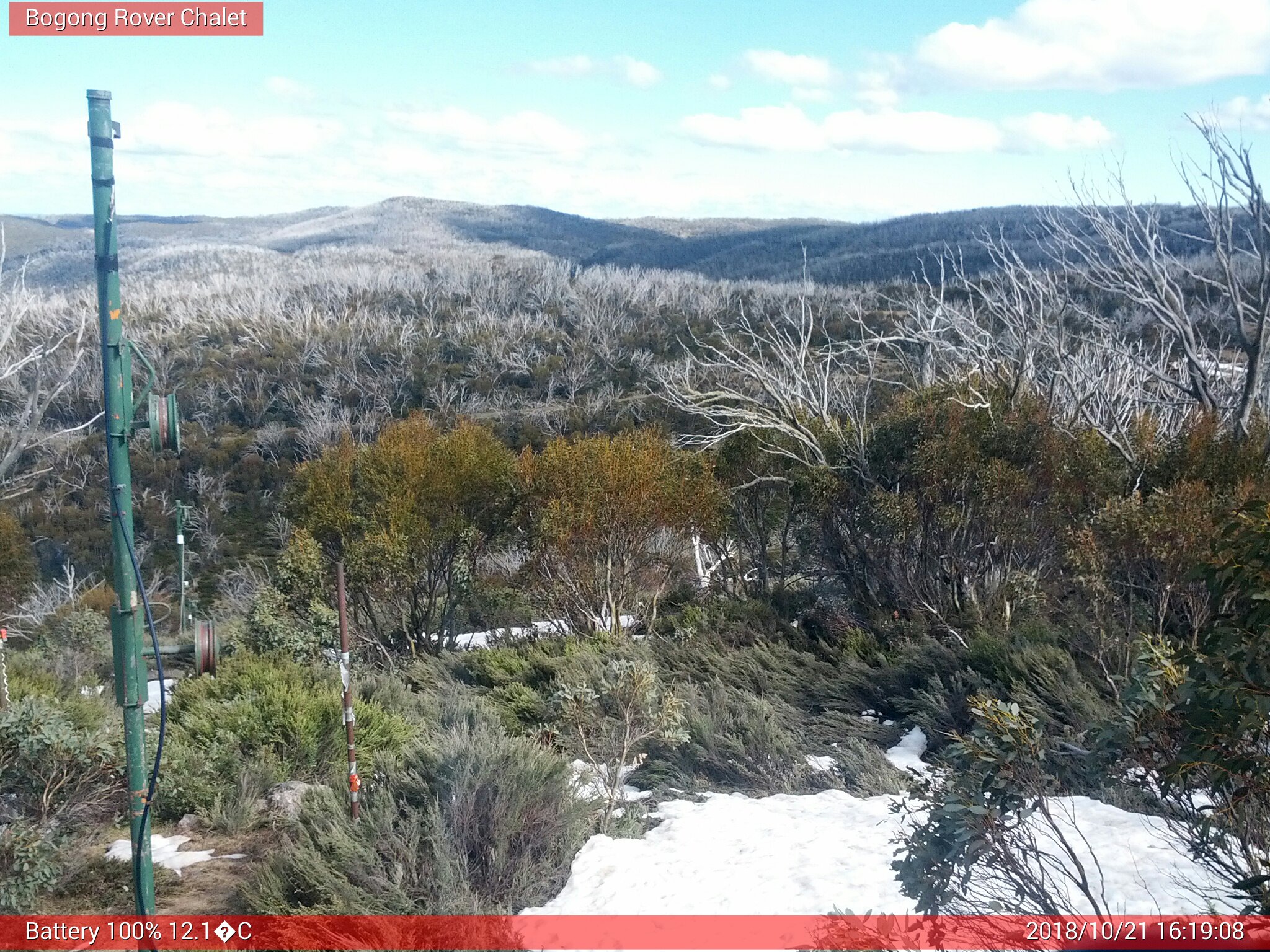 Bogong Web Cam 4:19pm Sunday 21st of October 2018