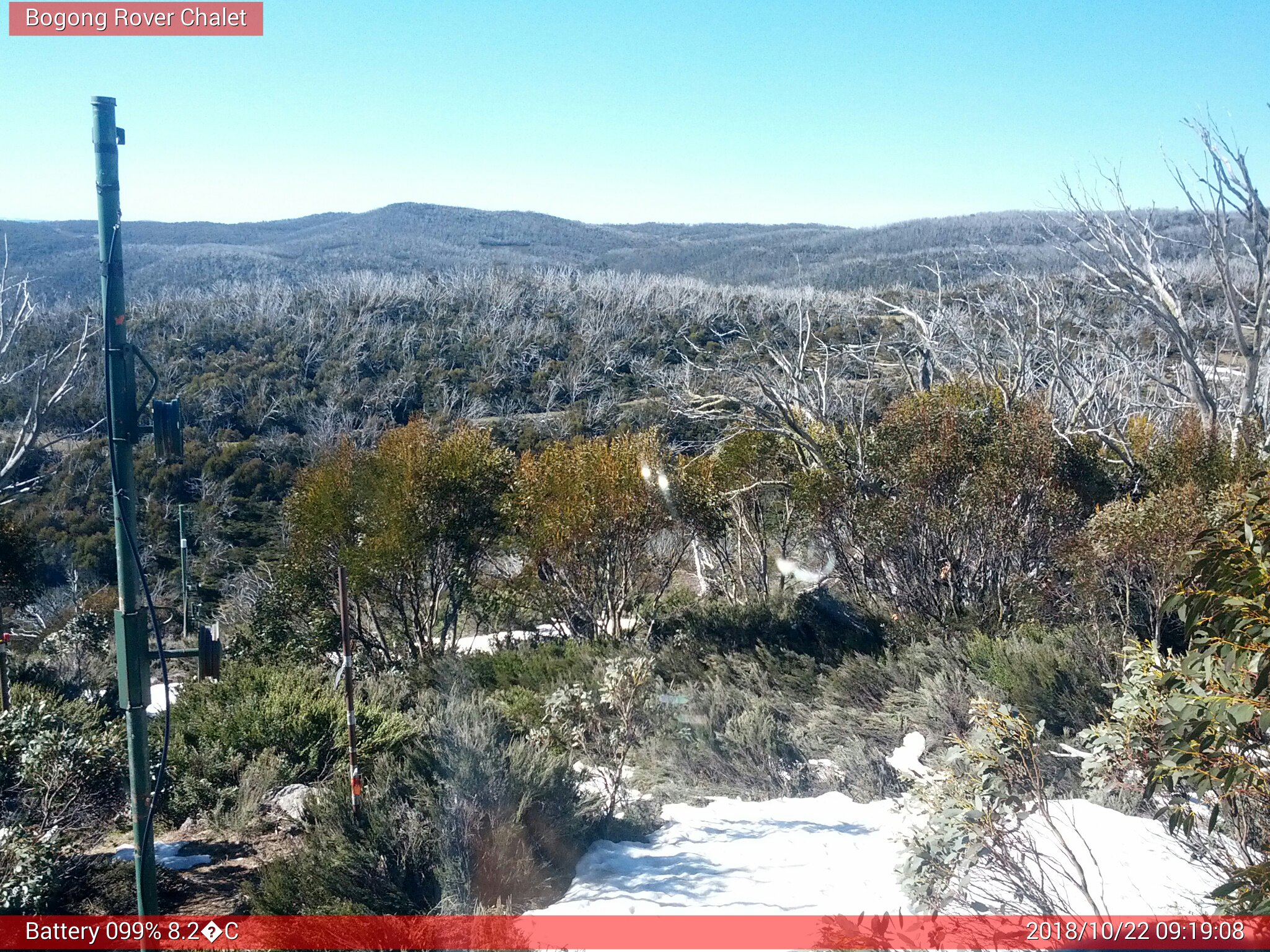 Bogong Web Cam 9:19am Monday 22nd of October 2018