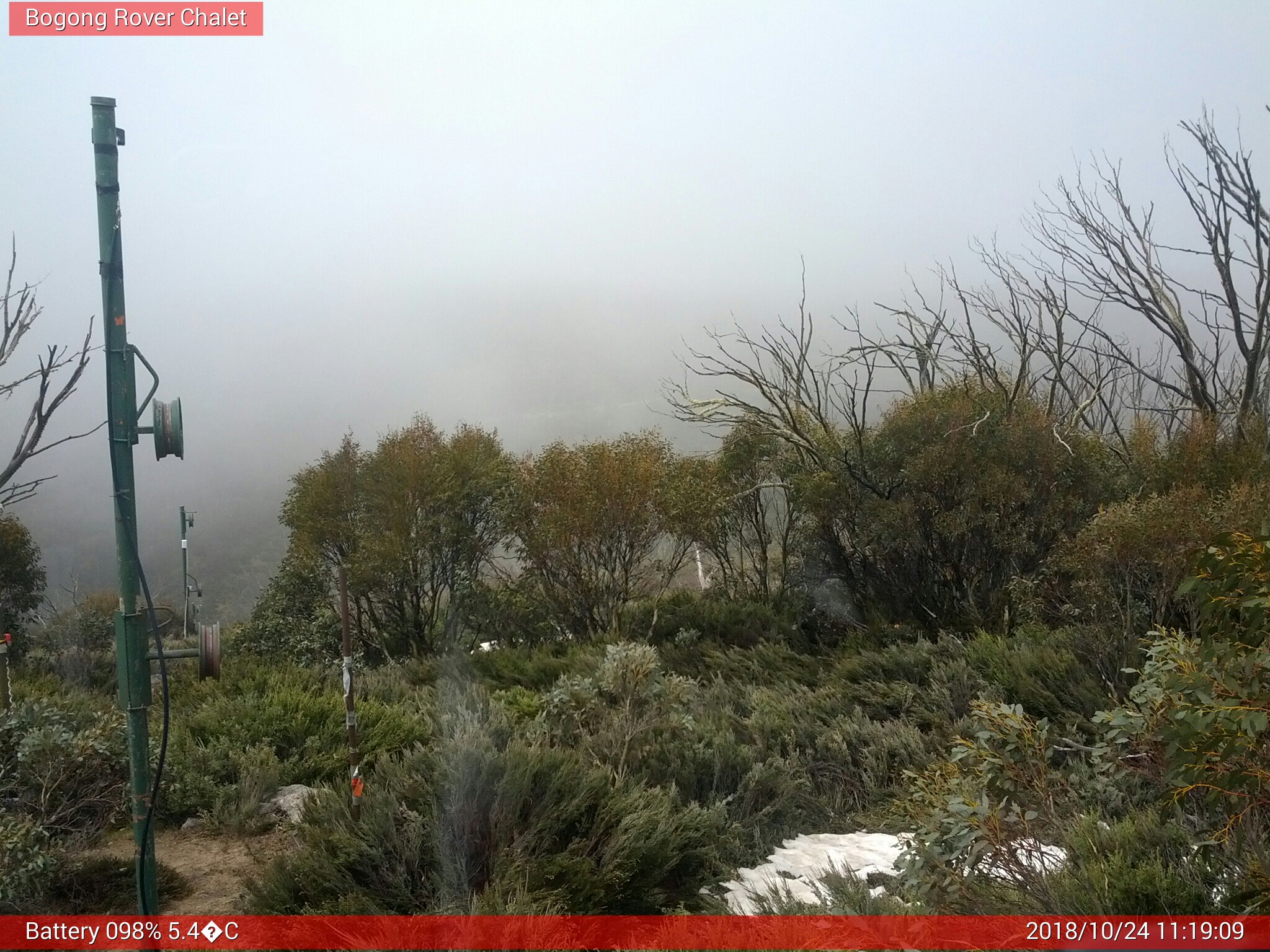 Bogong Web Cam 11:19am Wednesday 24th of October 2018