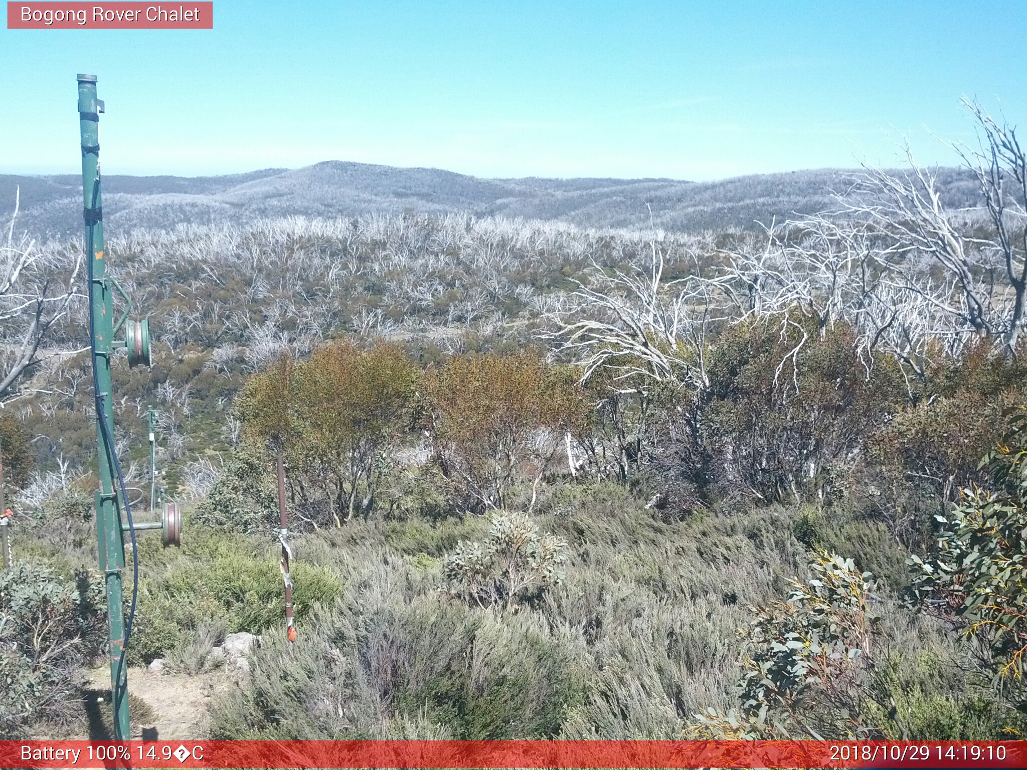 Bogong Web Cam 2:19pm Monday 29th of October 2018