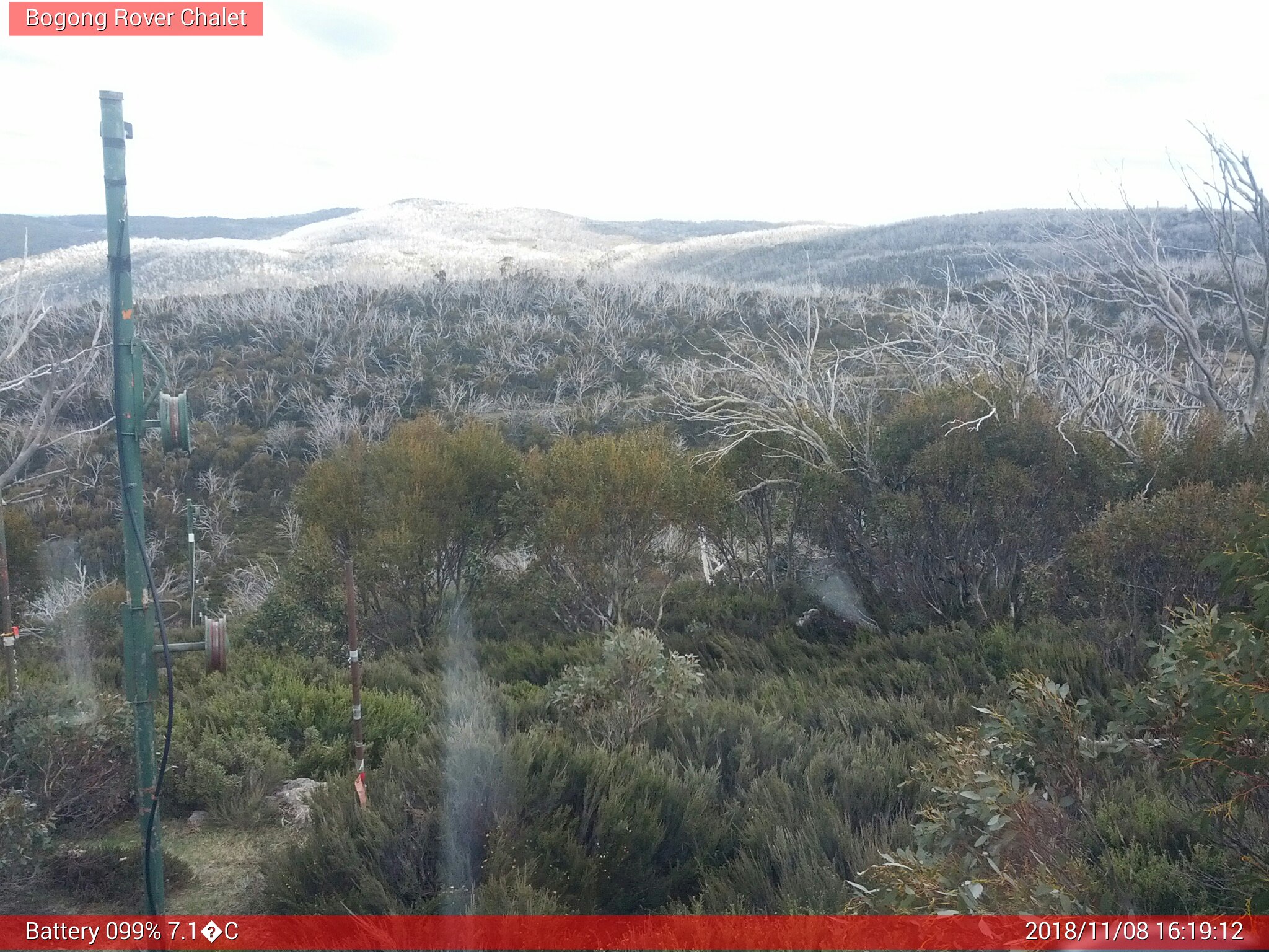 Bogong Web Cam 4:19pm Thursday 8th of November 2018