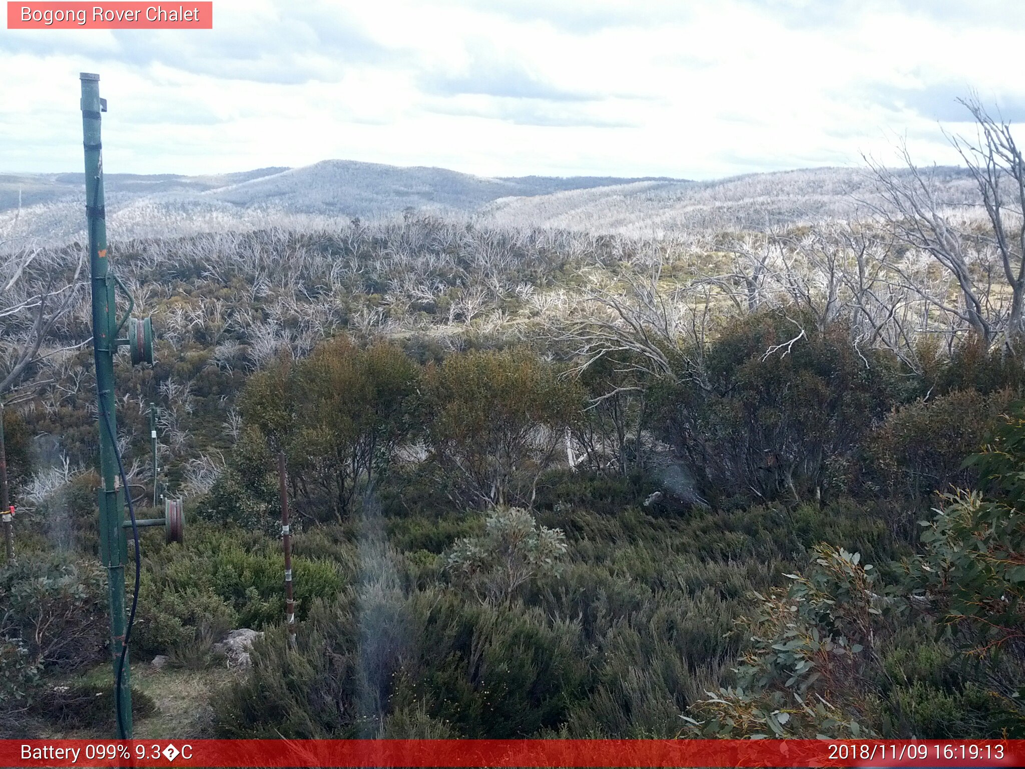 Bogong Web Cam 4:19pm Friday 9th of November 2018