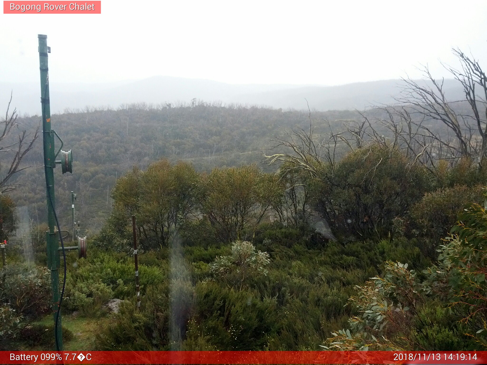 Bogong Web Cam 2:19pm Tuesday 13th of November 2018