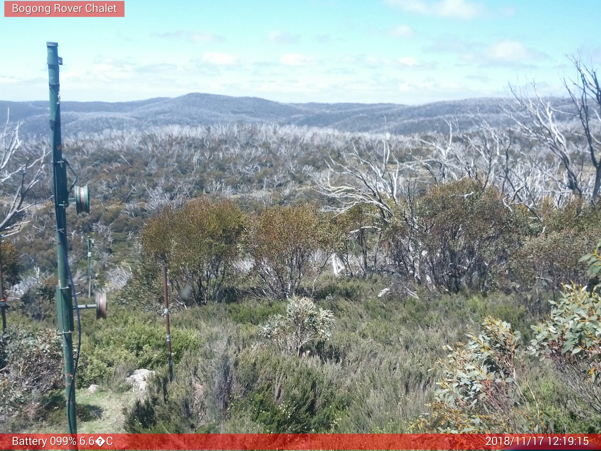 Bogong Web Cam 12:19pm Saturday 17th of November 2018