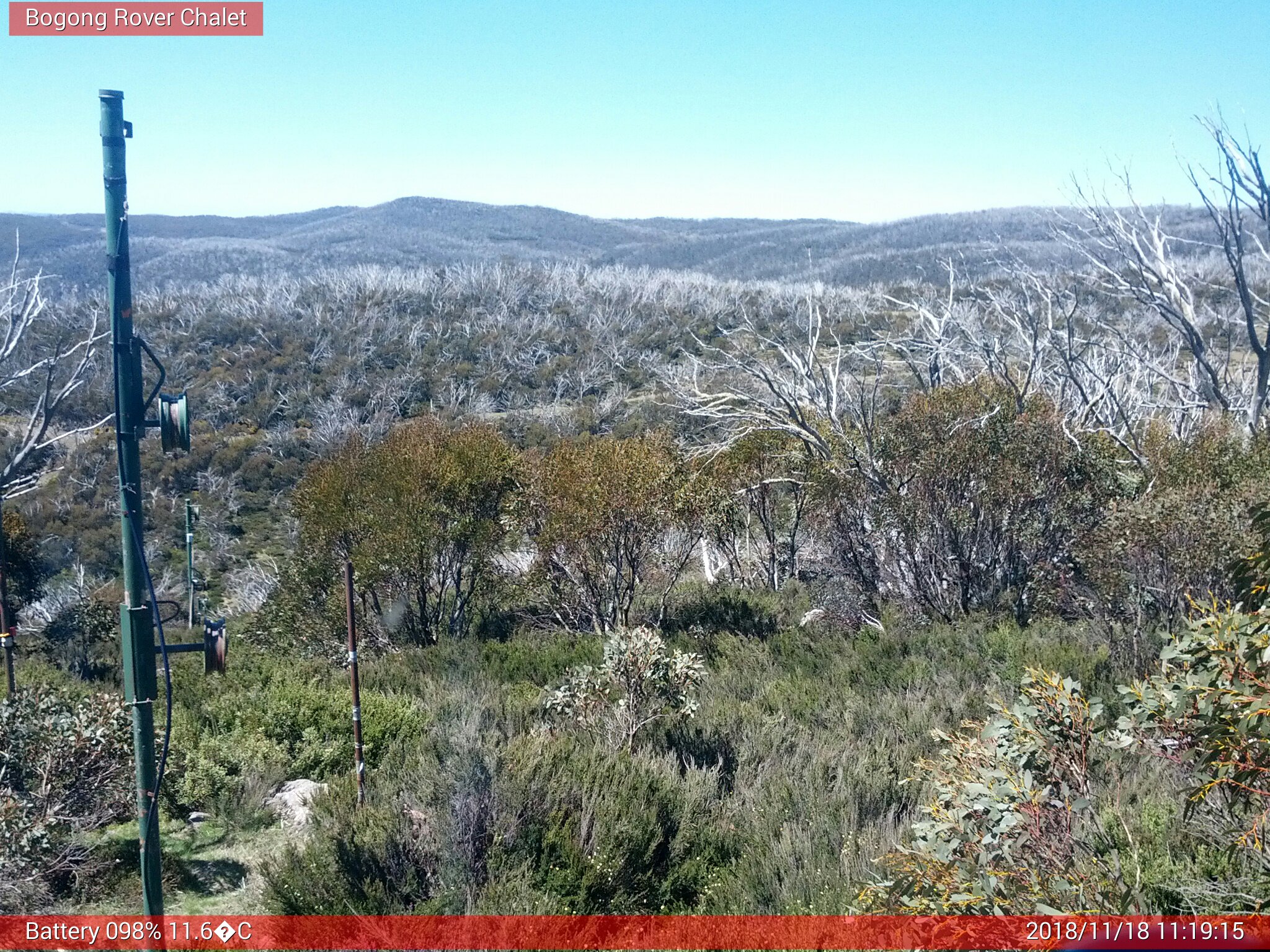 Bogong Web Cam 11:19am Sunday 18th of November 2018