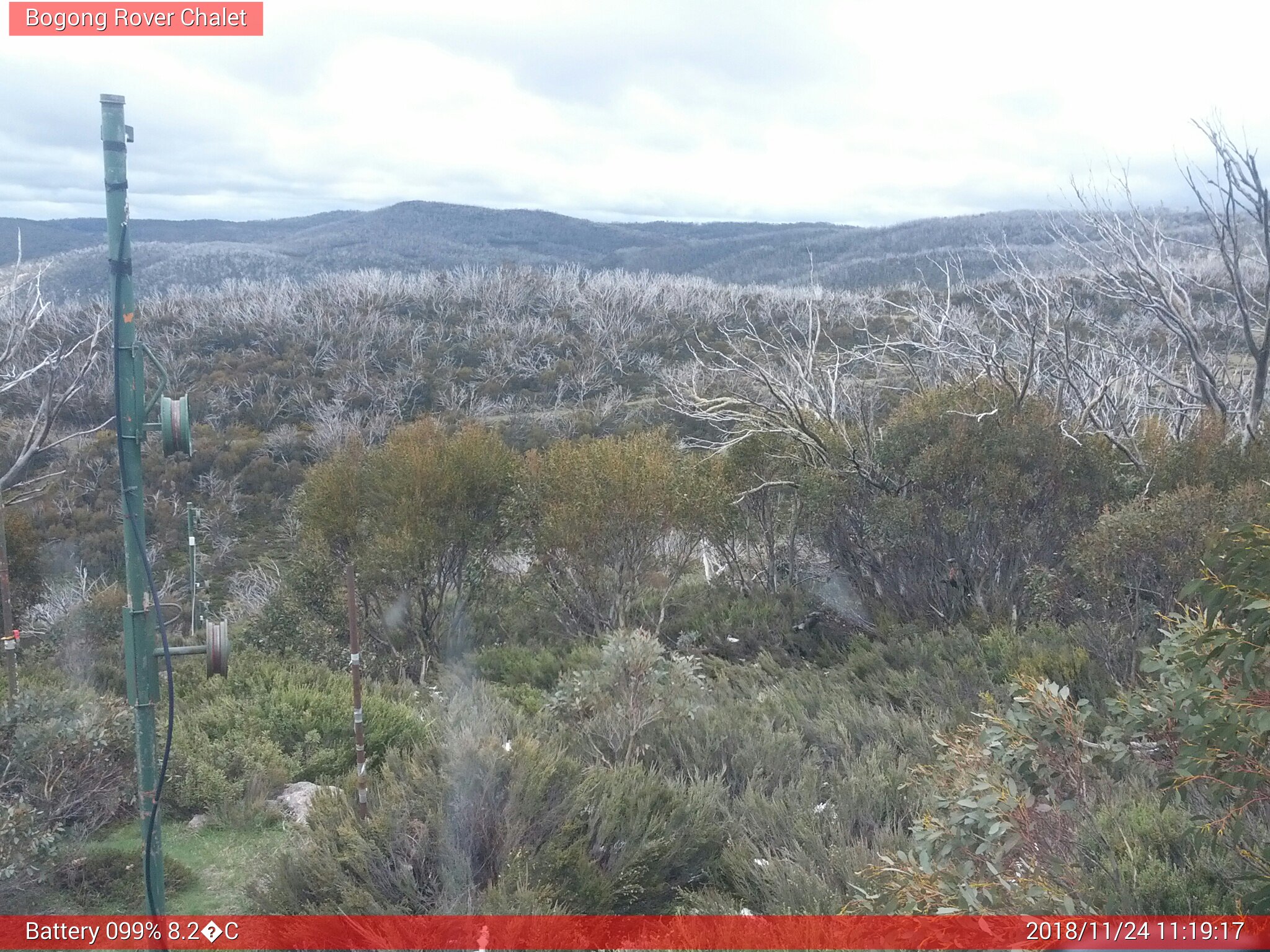 Bogong Web Cam 11:19am Saturday 24th of November 2018