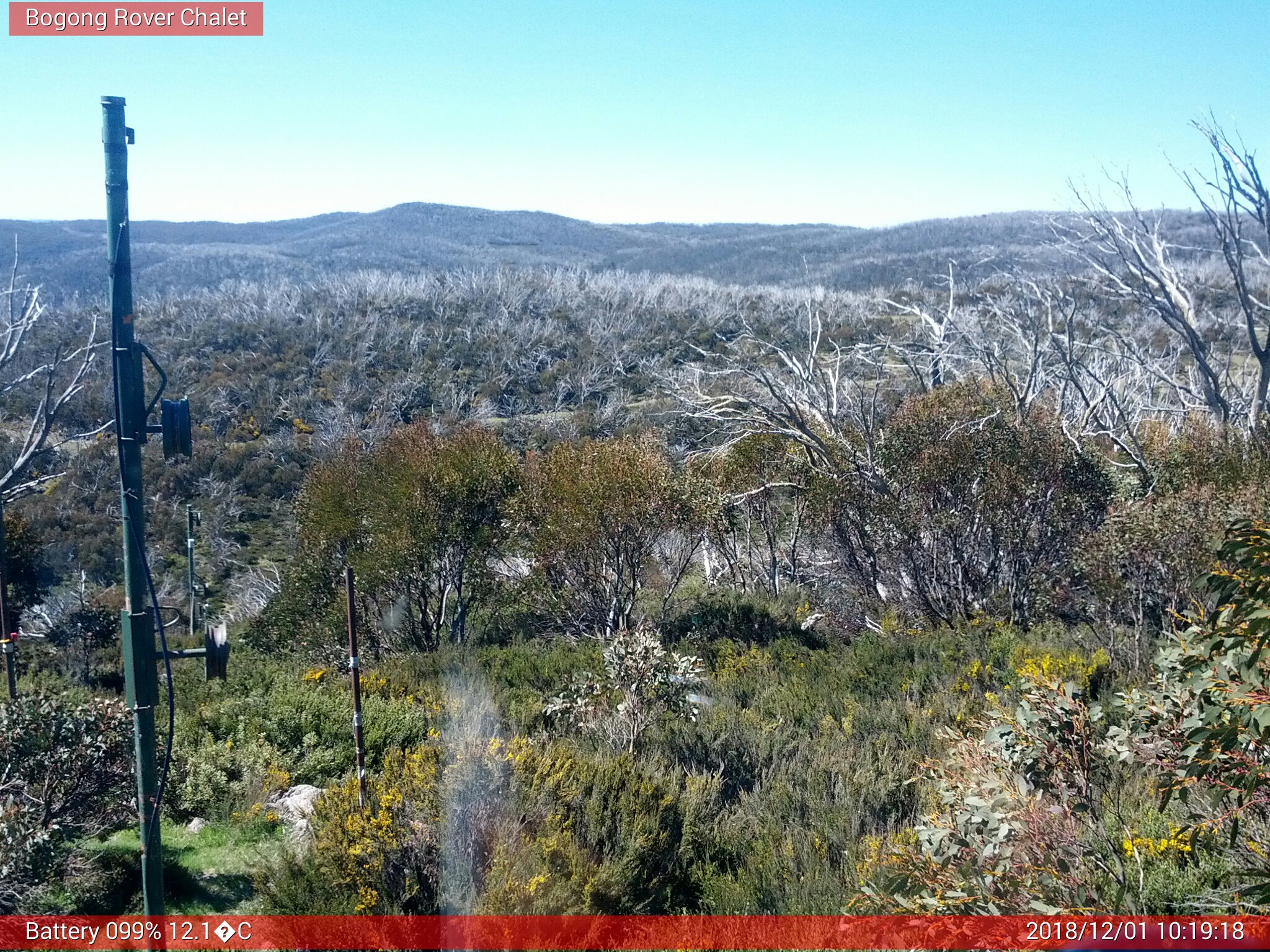 Bogong Web Cam 10:19am Saturday 1st of December 2018