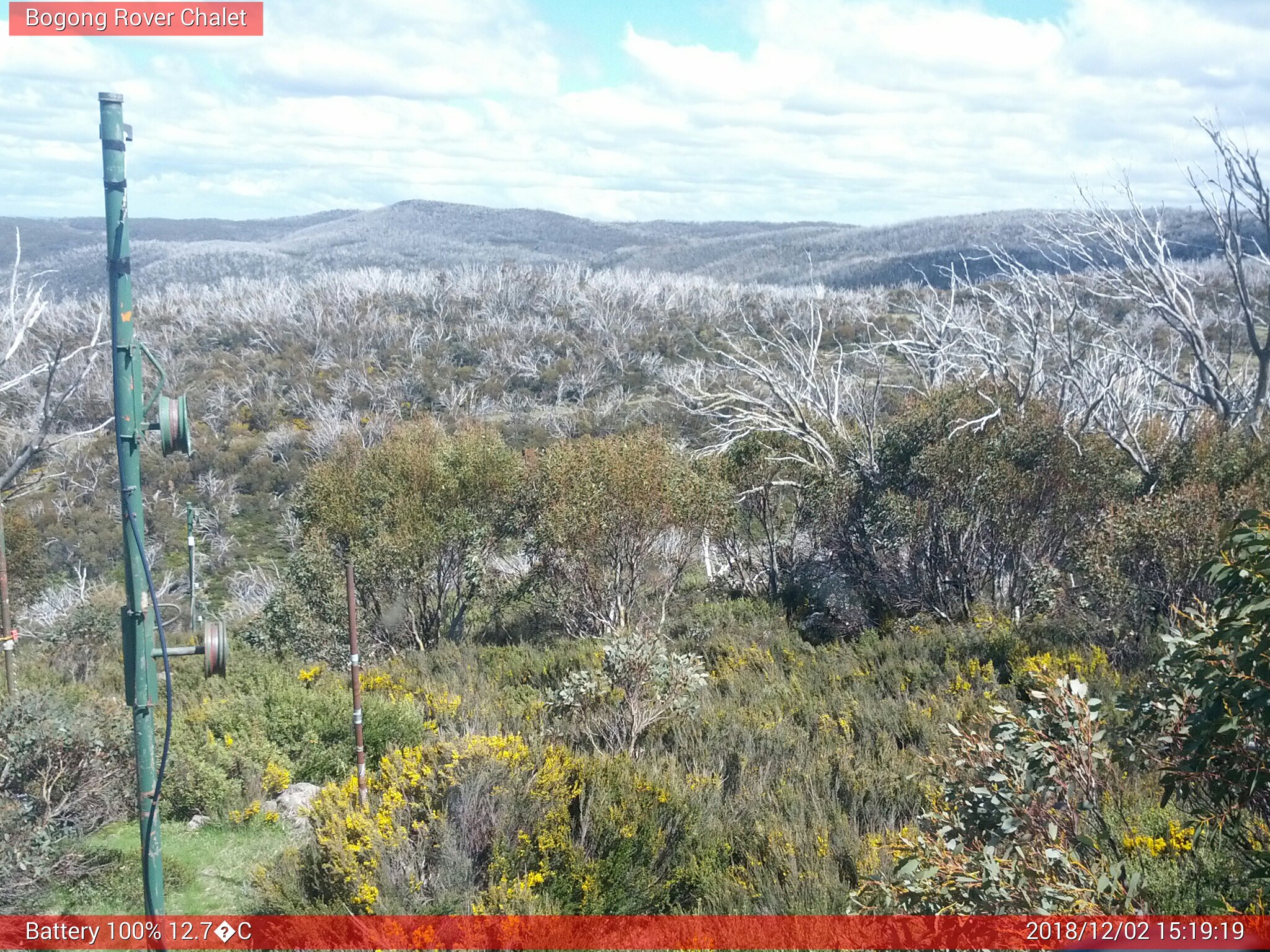 Bogong Web Cam 3:19pm Sunday 2nd of December 2018