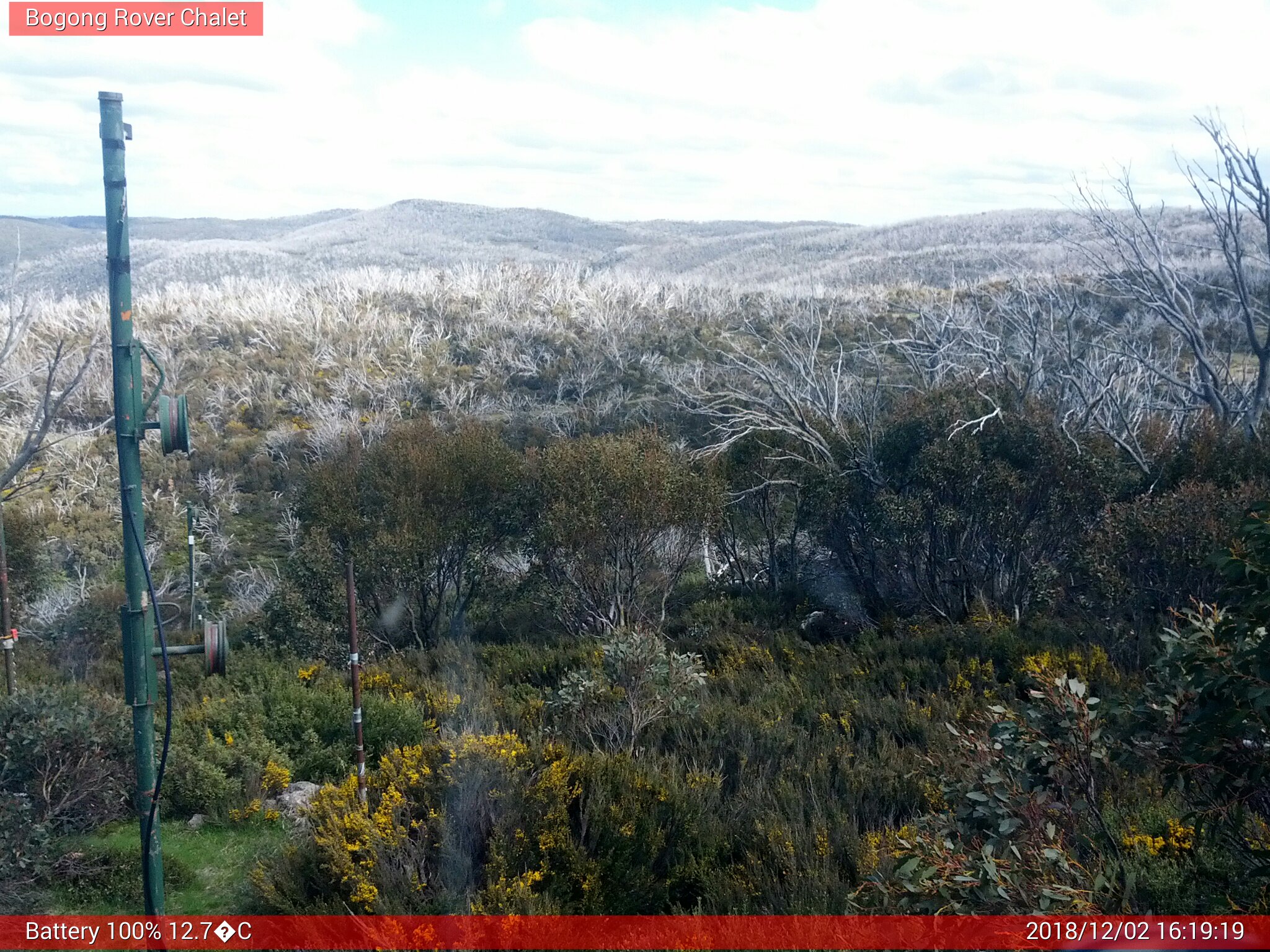 Bogong Web Cam 4:19pm Sunday 2nd of December 2018