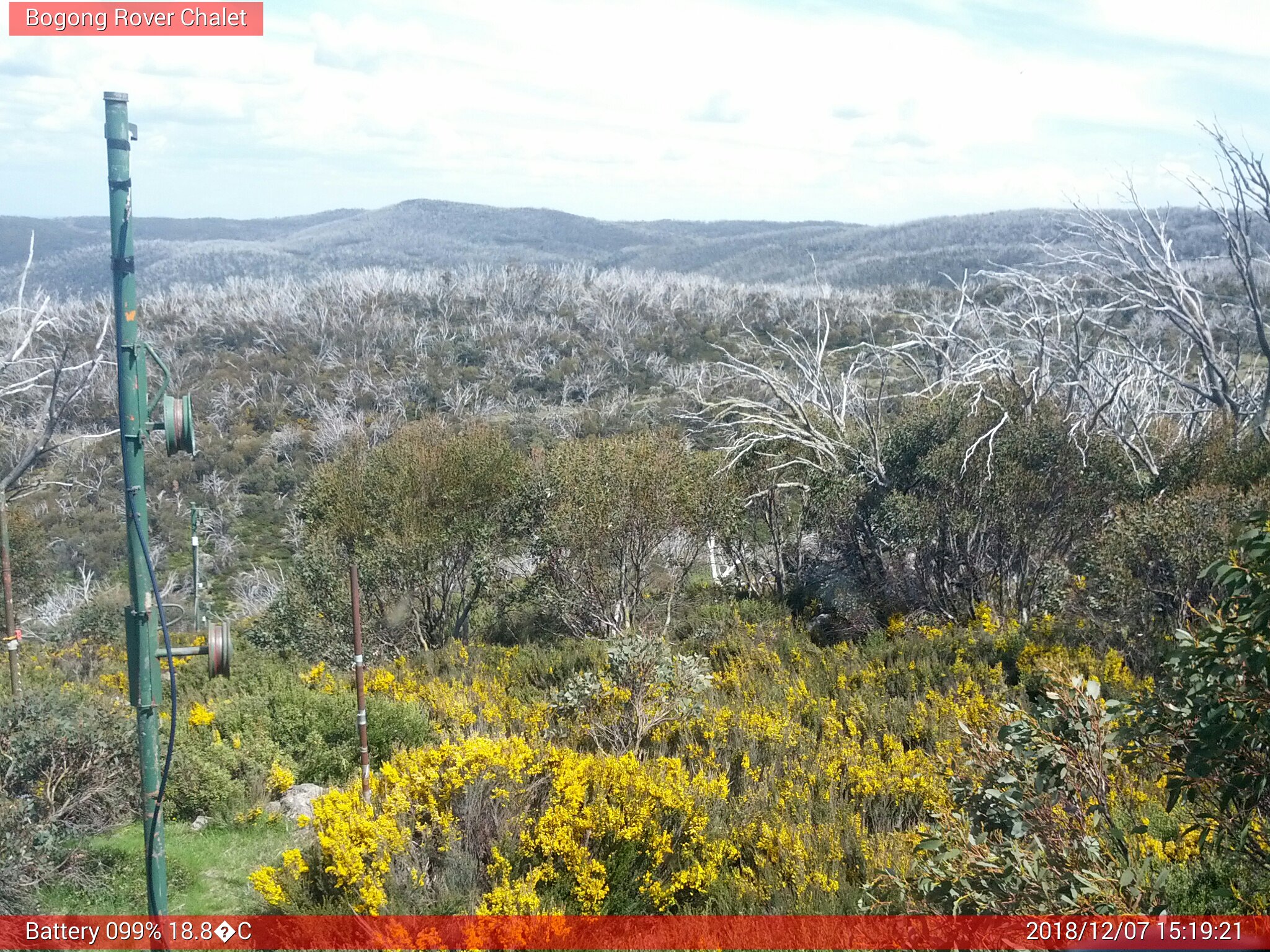 Bogong Web Cam 3:19pm Friday 7th of December 2018