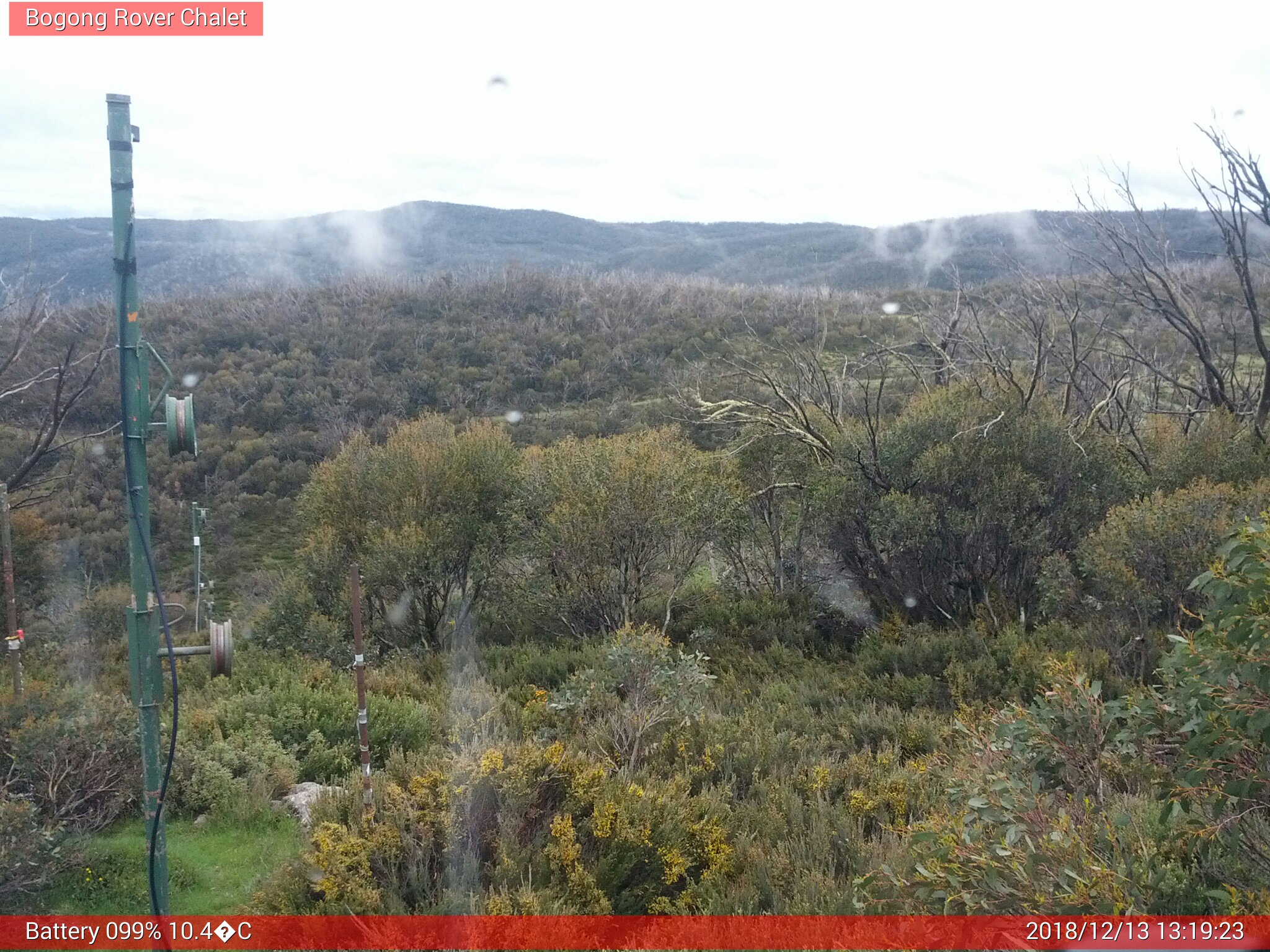 Bogong Web Cam 1:19pm Thursday 13th of December 2018