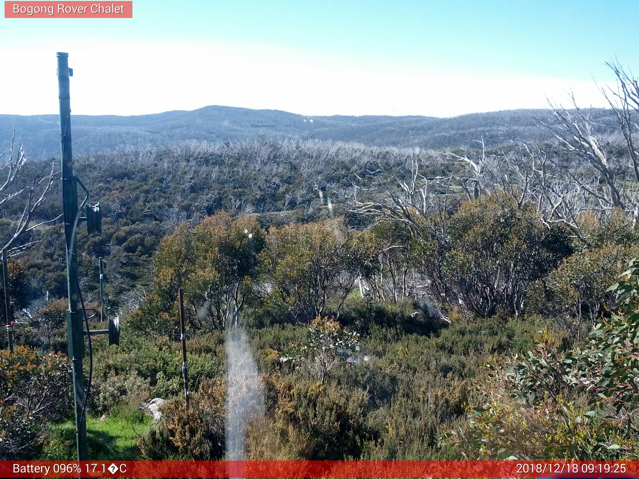 Bogong Web Cam 9:19am Tuesday 18th of December 2018