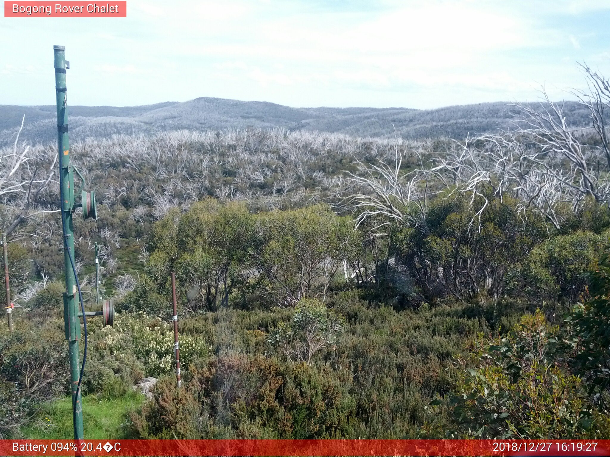 Bogong Web Cam 4:19pm Thursday 27th of December 2018